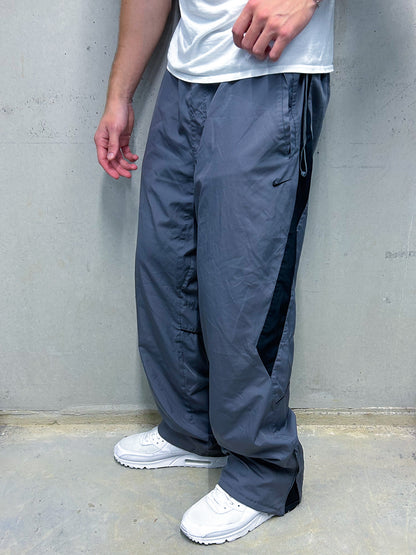 Nike Vintage Trackpants | L