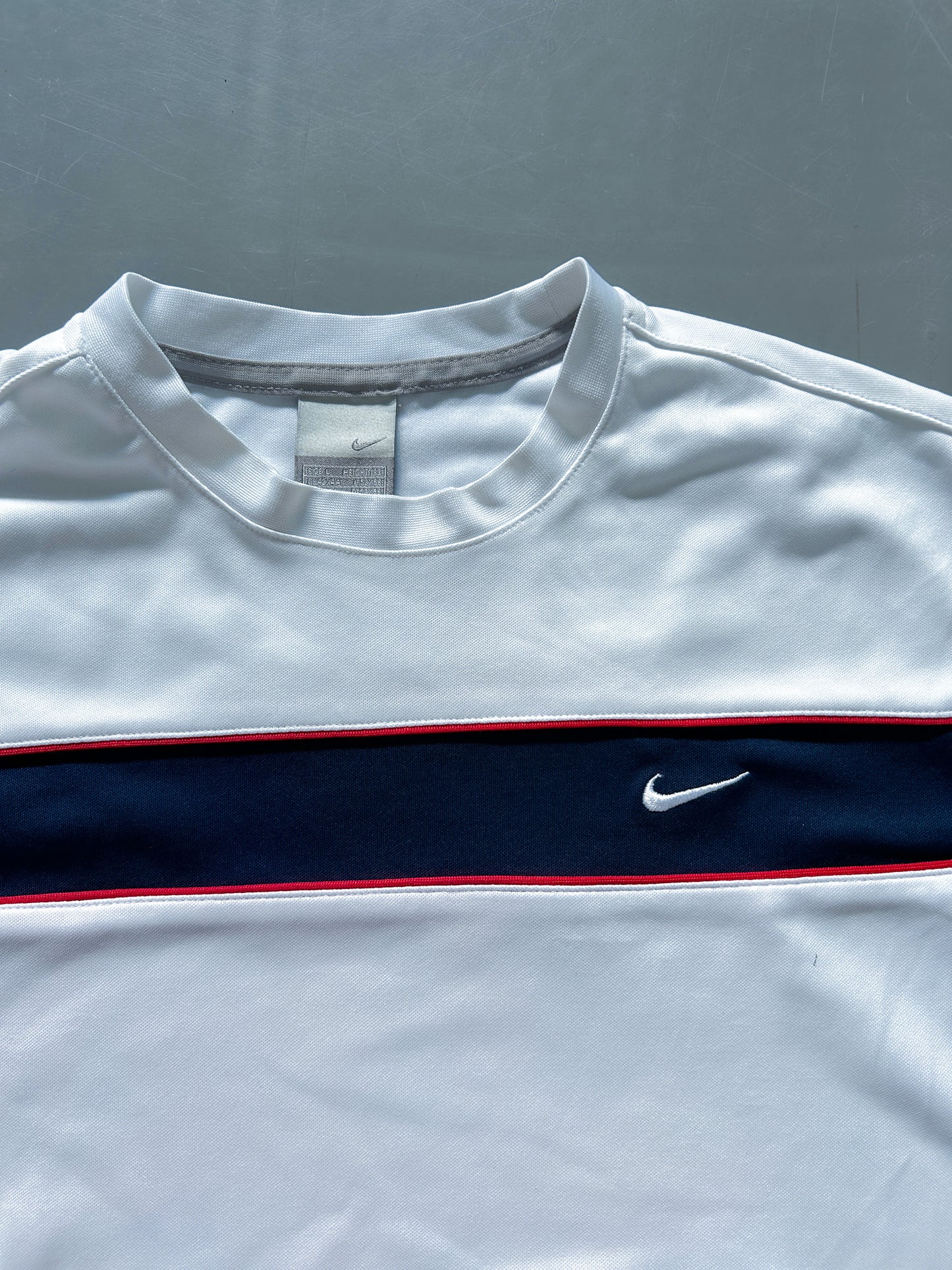 Nike Vintage *PREMIUM* Shirt | L