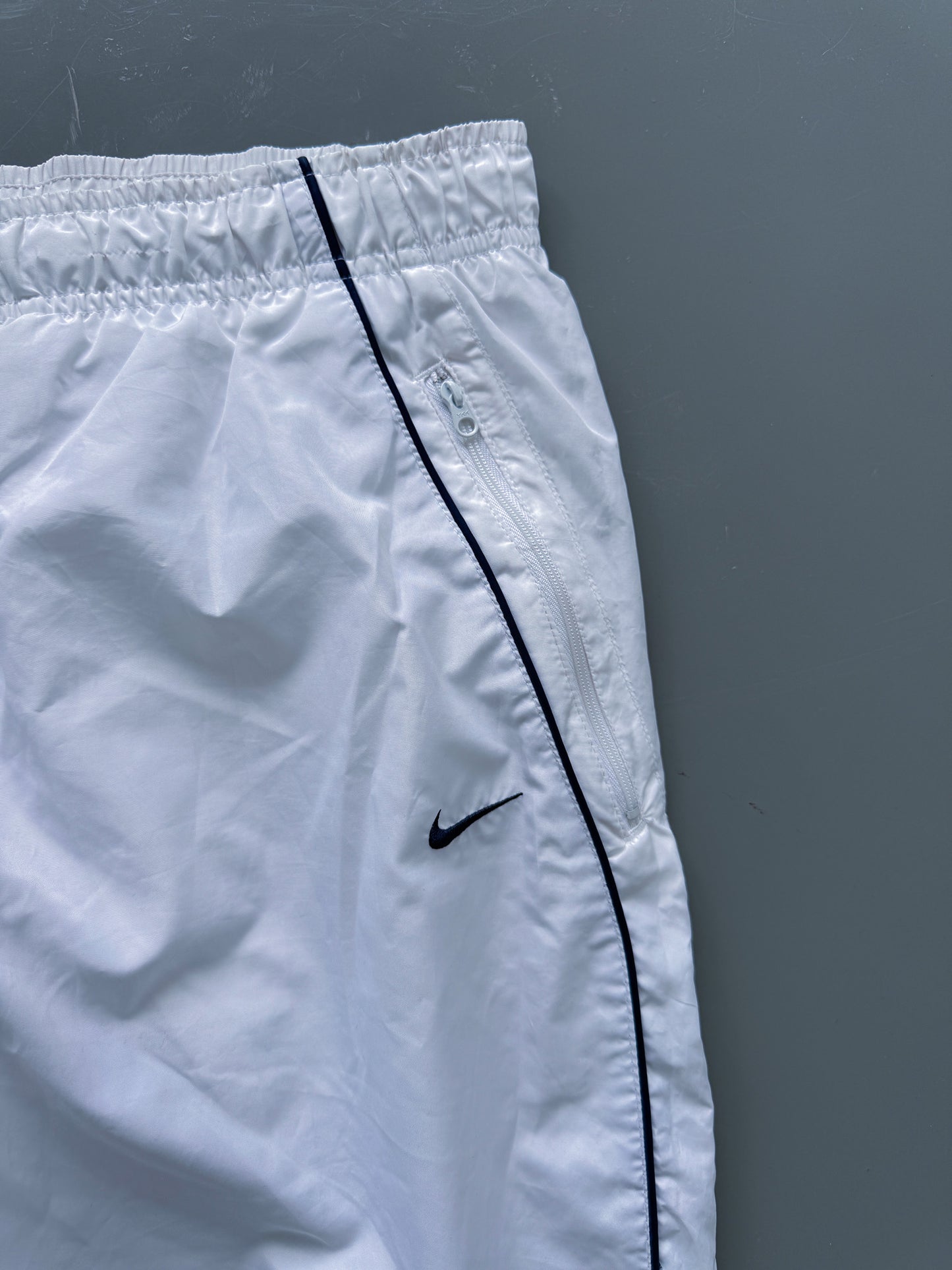 Nike Vintage *PREMIUM* Trackpants | M