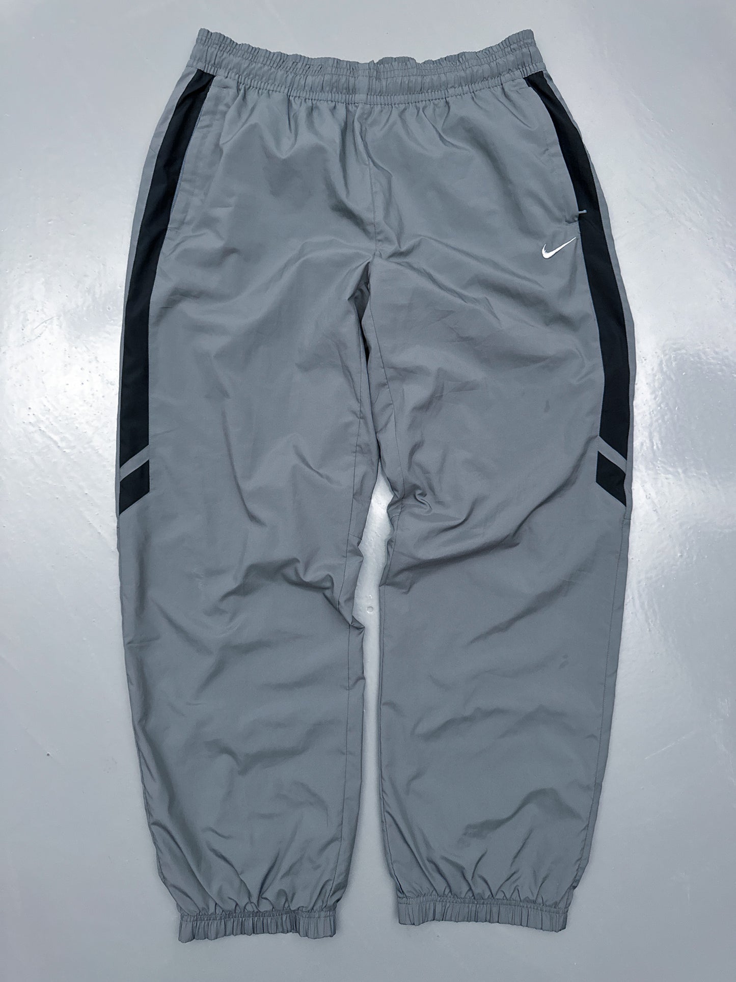 Nike Vintage *PREMIUM* Trackpants | XL