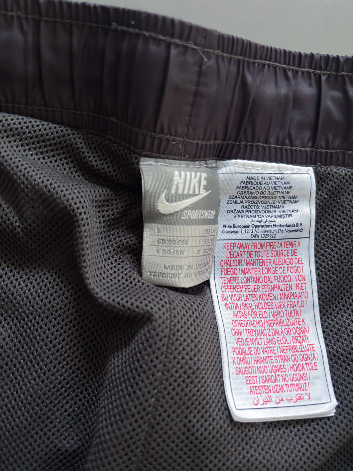 Nike Vintage Trackpants | L