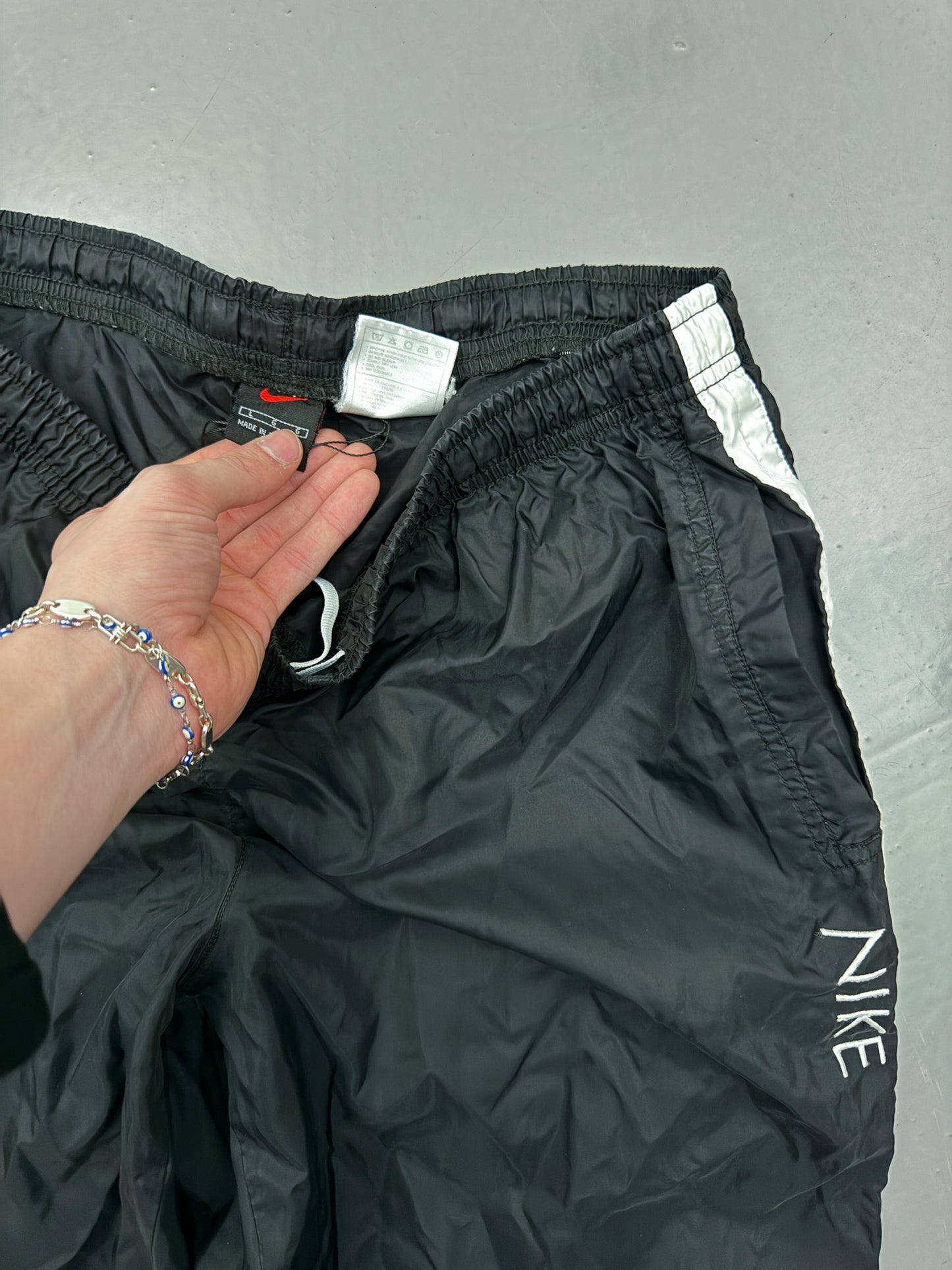 Nike Vintage Trackpants | L