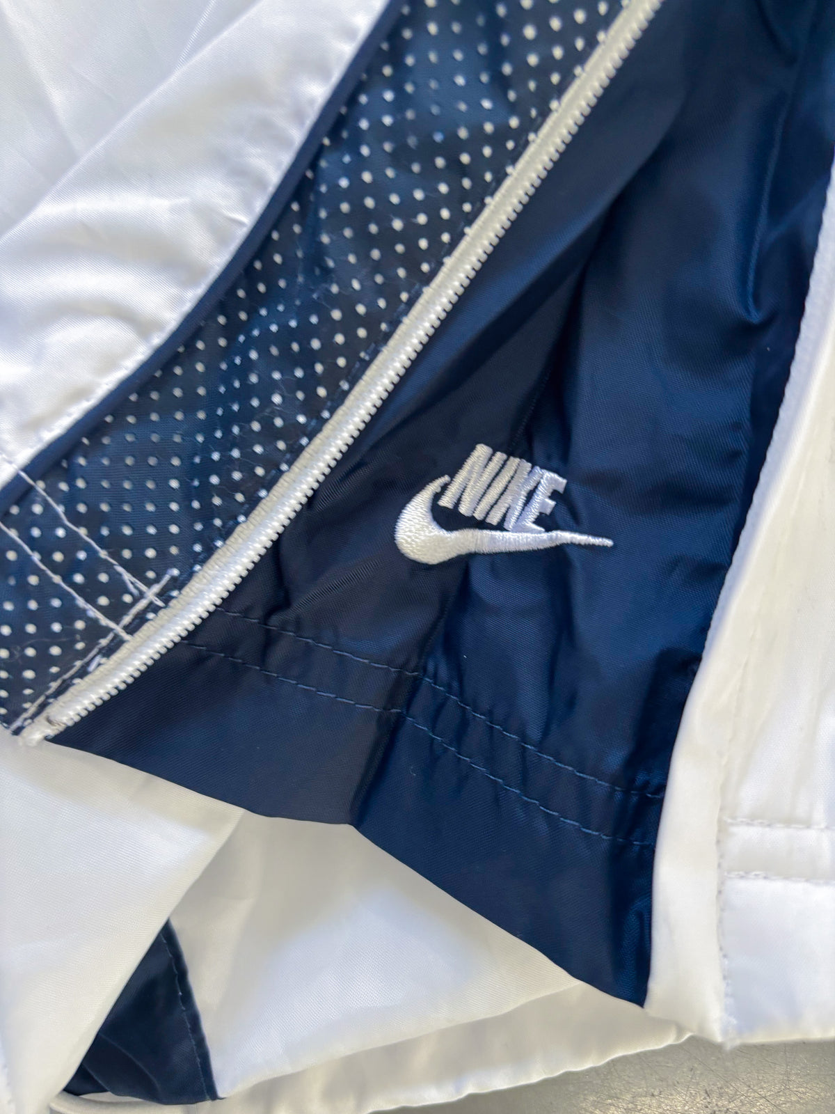 Nike Vintage Trackpants | M