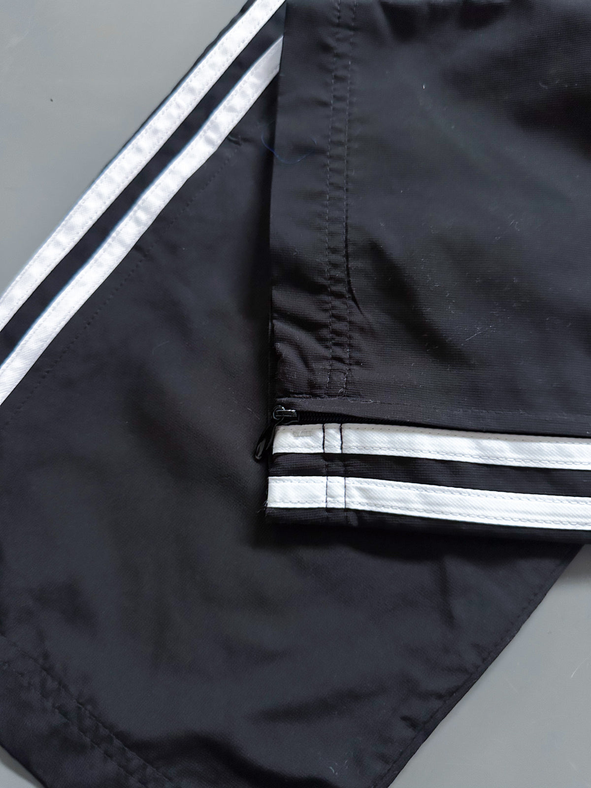 Adidas Vintage Trackpants | S