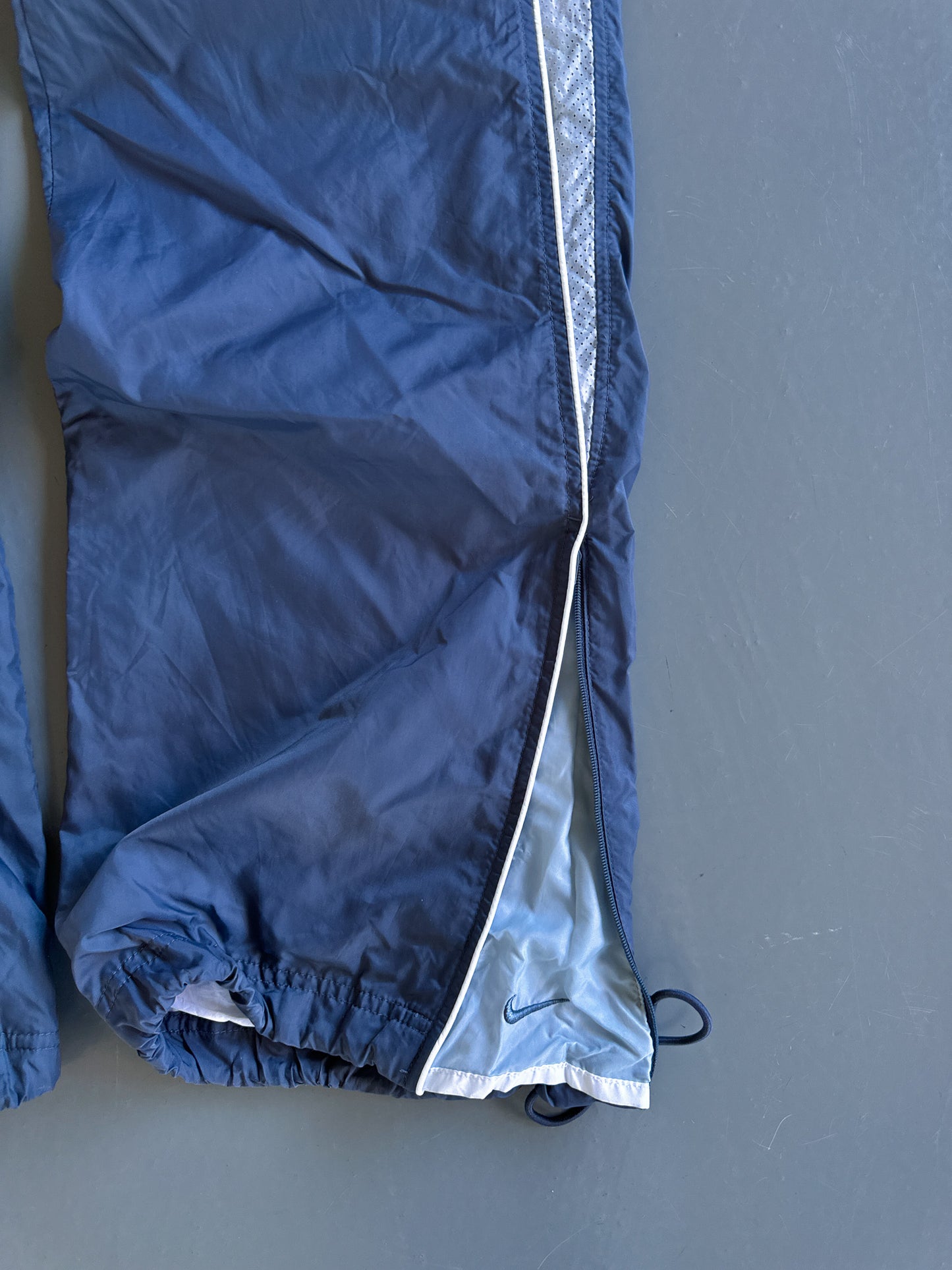 Nike Vintage Trackpants | L