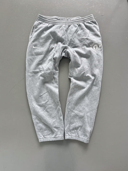 Nike Vintage x Manchester United Sweatpants | XL