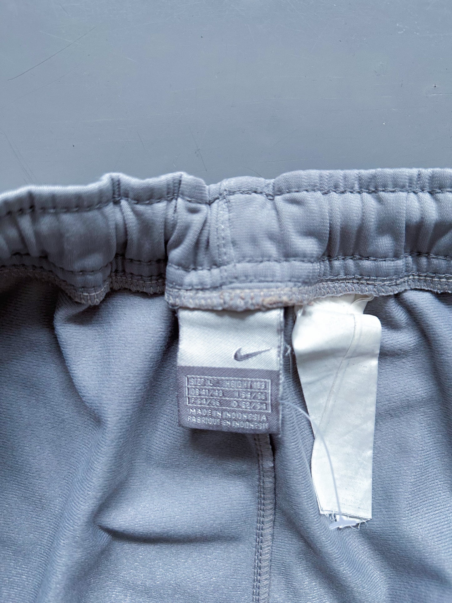 Nike Vintage Trackpants | L