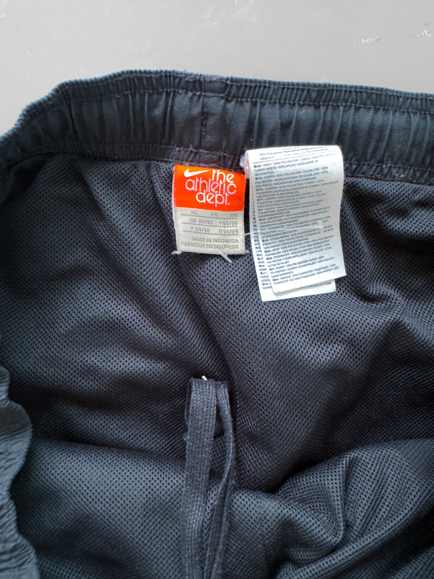 Nike Vintage Trackpants | XL