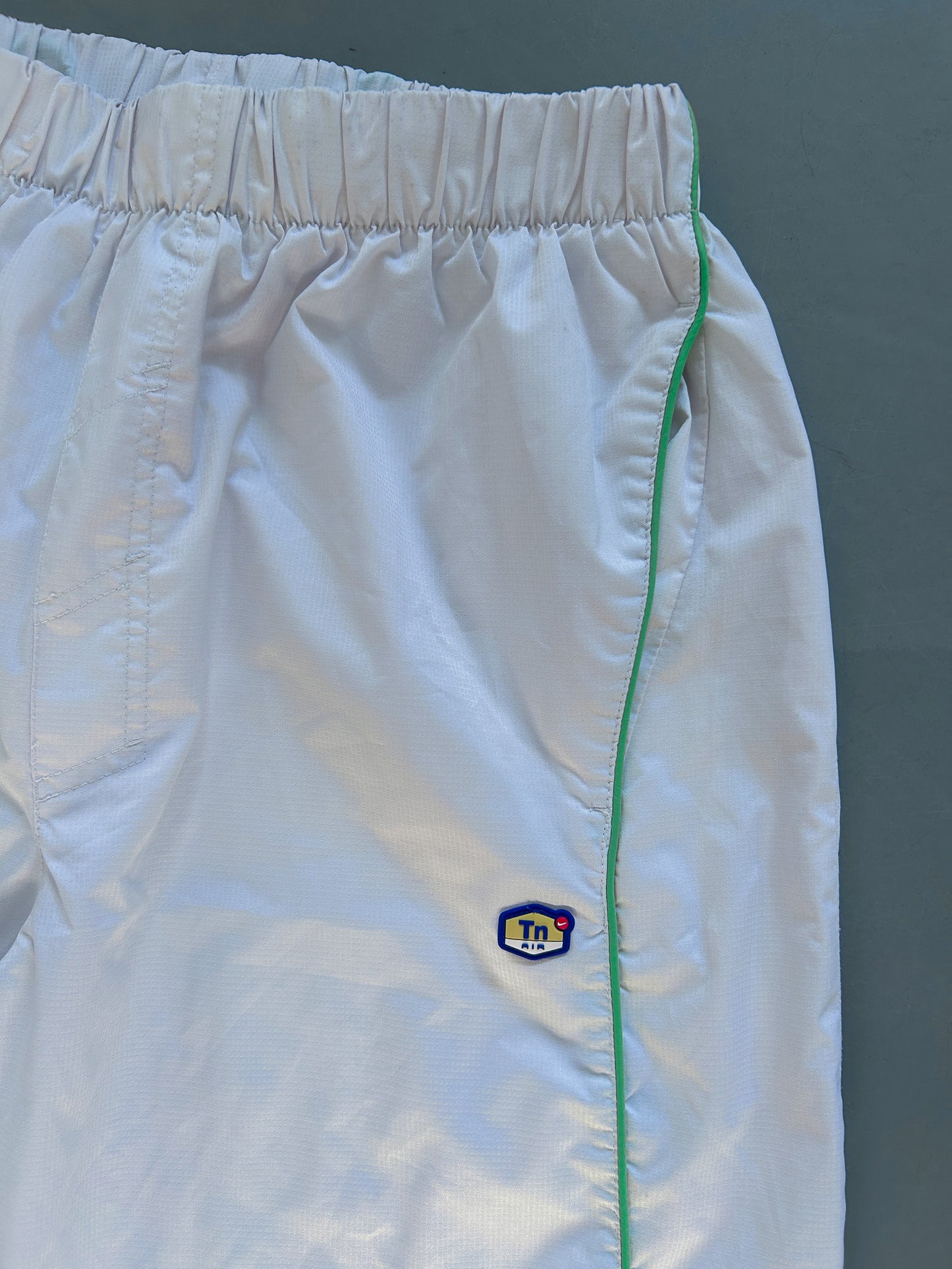 Nike Vintage *TN* Trackpants | L