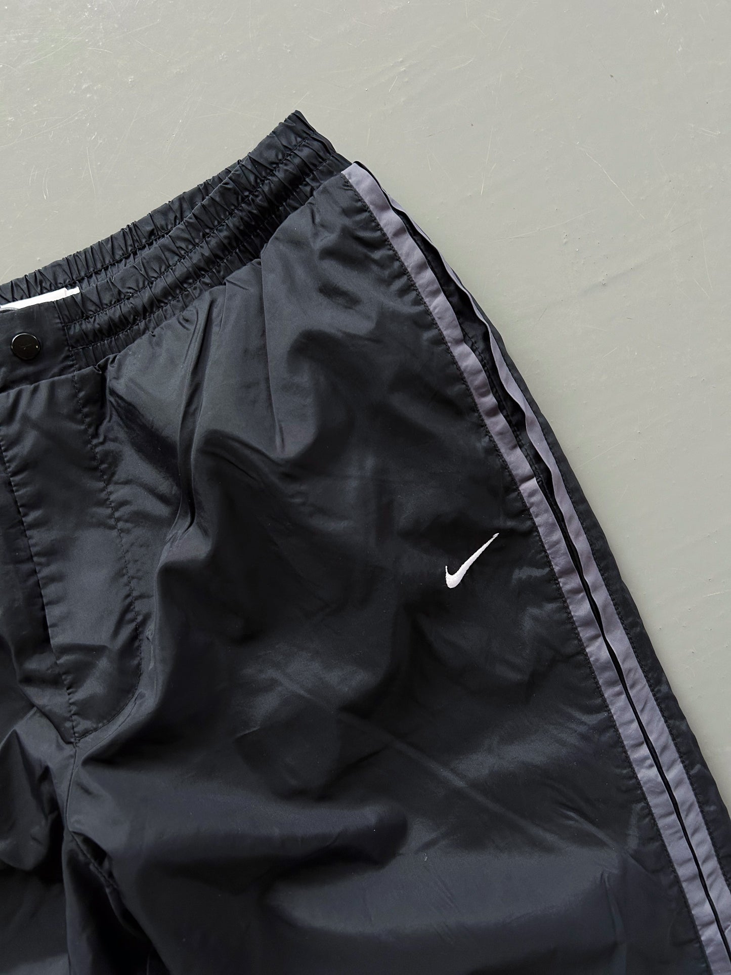 Nike Vintage *PREMIUM* Trackpants | M