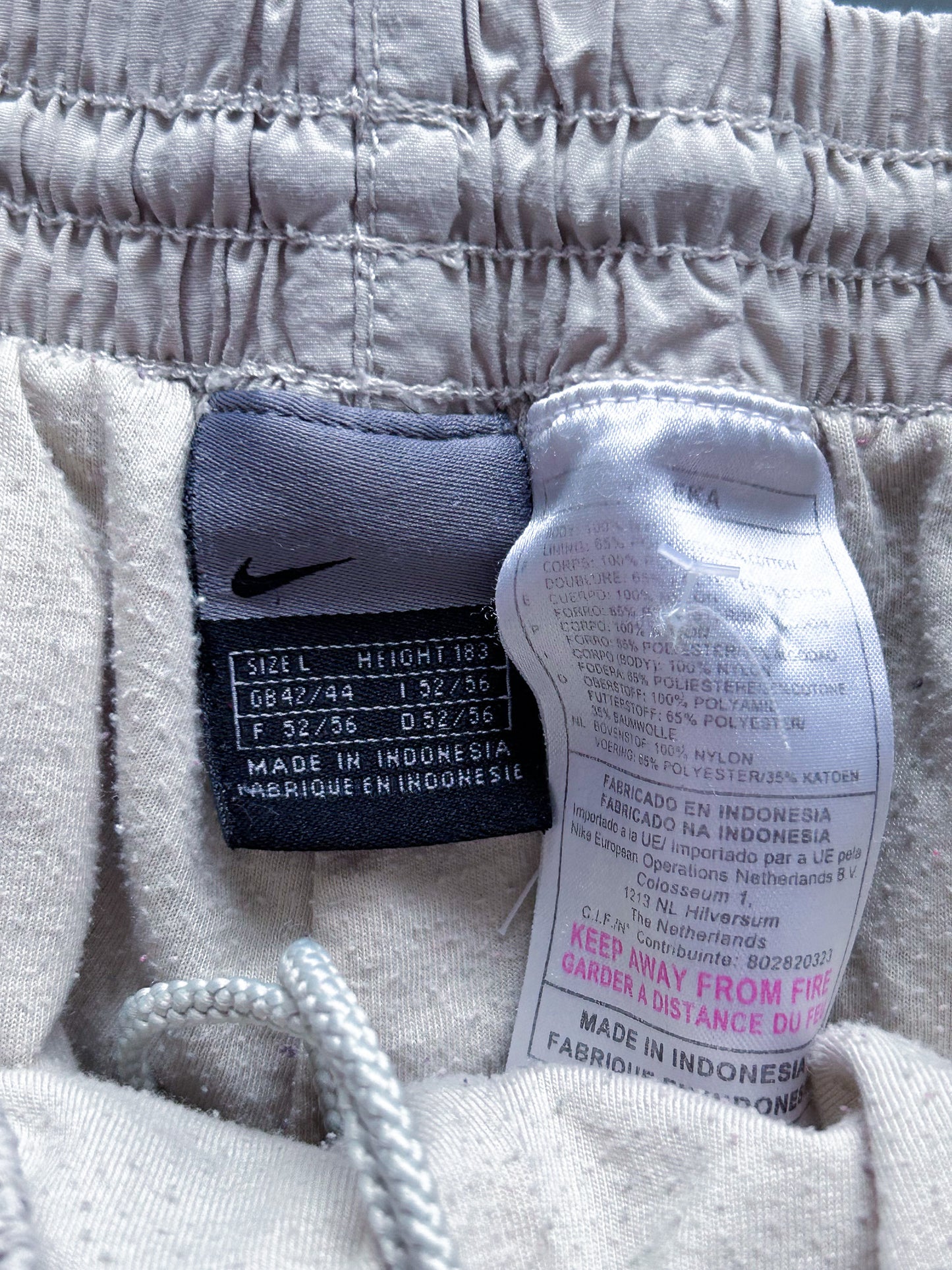 Nike Vintage Trackpants | L