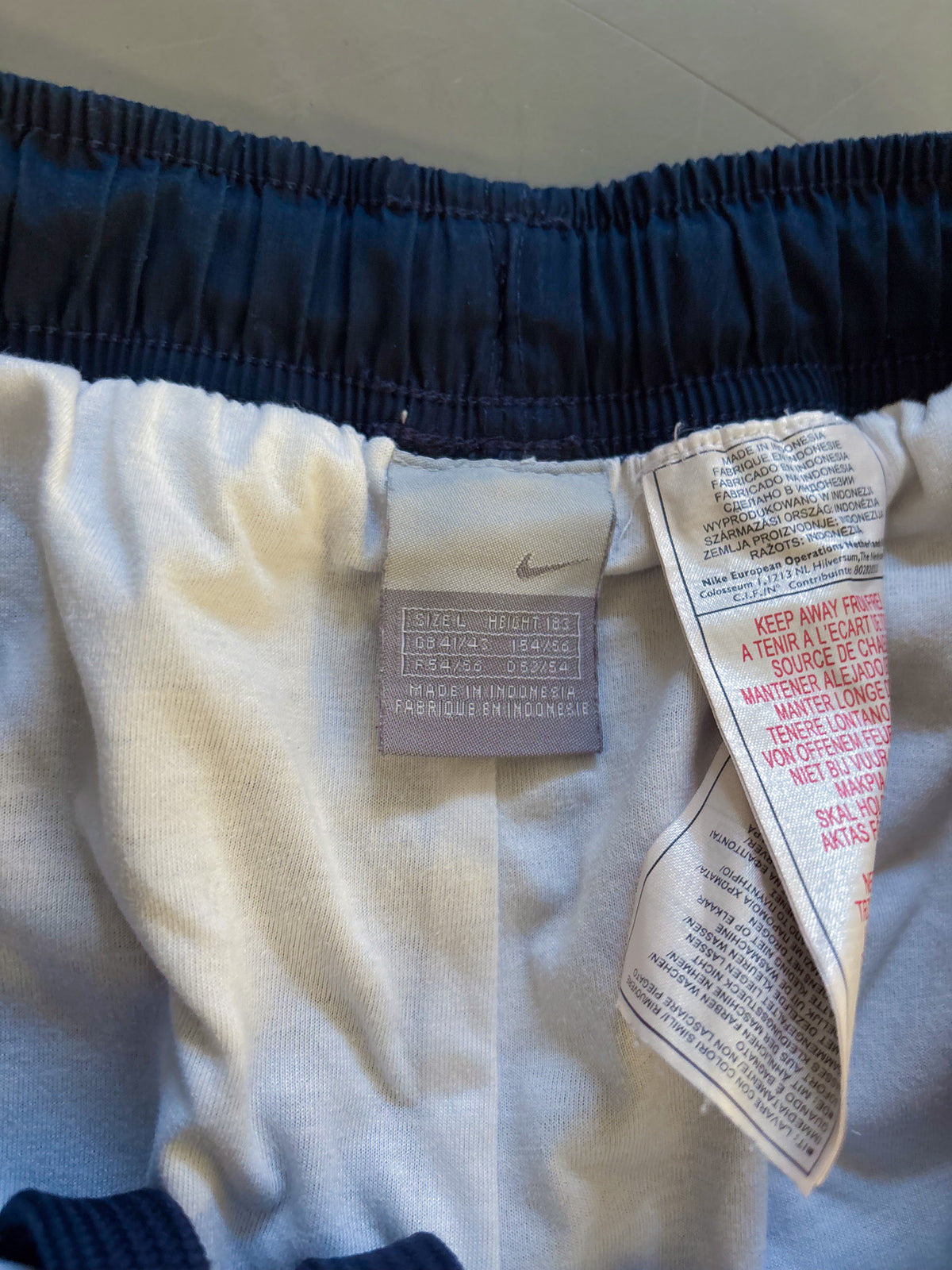 Nike Vintage Trackpants | L
