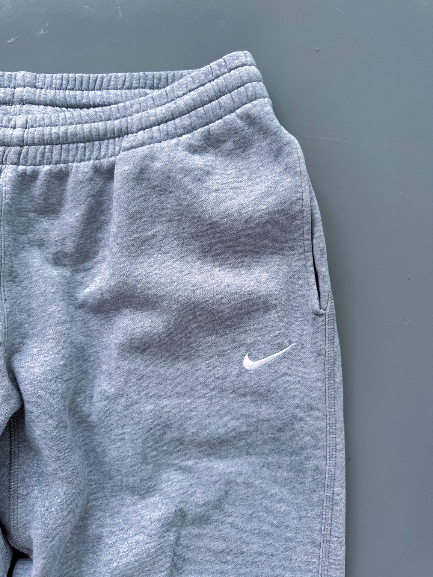 Nike Vintage Sweatpants | L