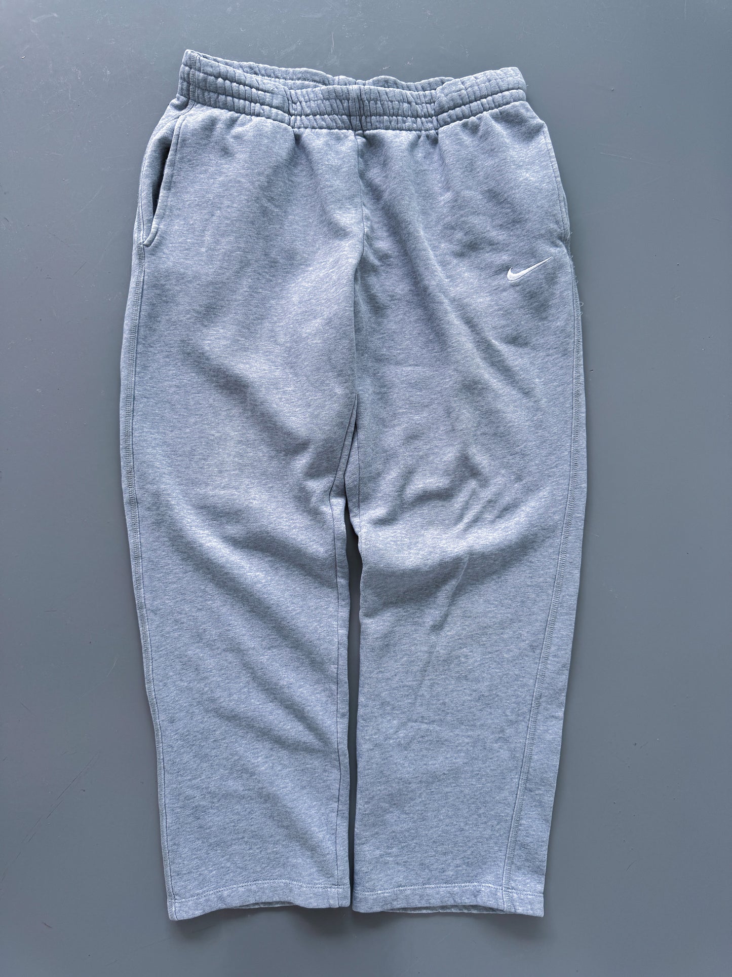 Nike Vintage Open Leg Sweatpants | M