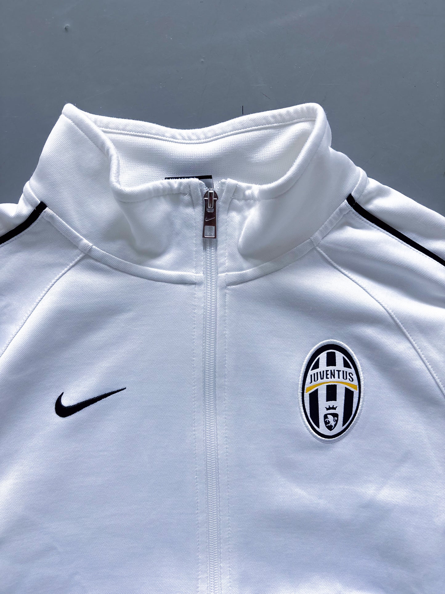 Nike x Juventus Vintage *PREMIUM* Trackjacket | S