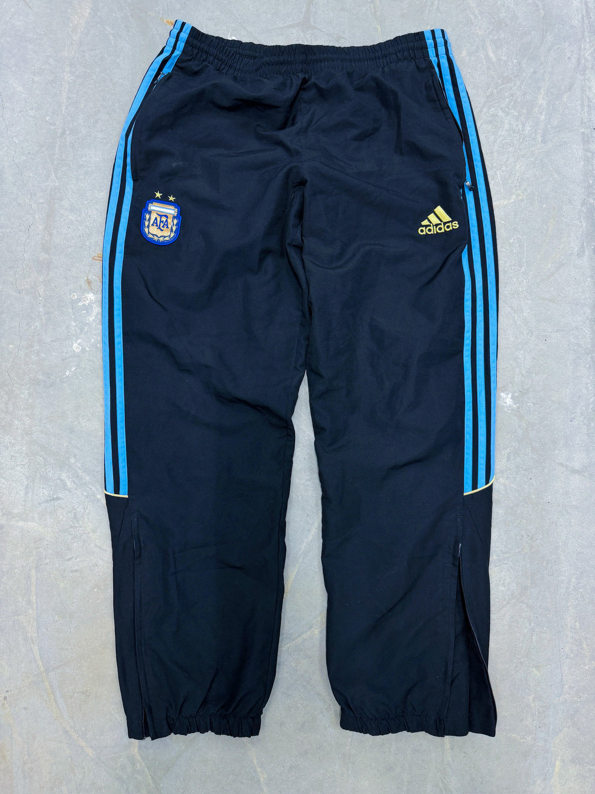 Adidas x Argentina Vintage Trackpants | Fittet L