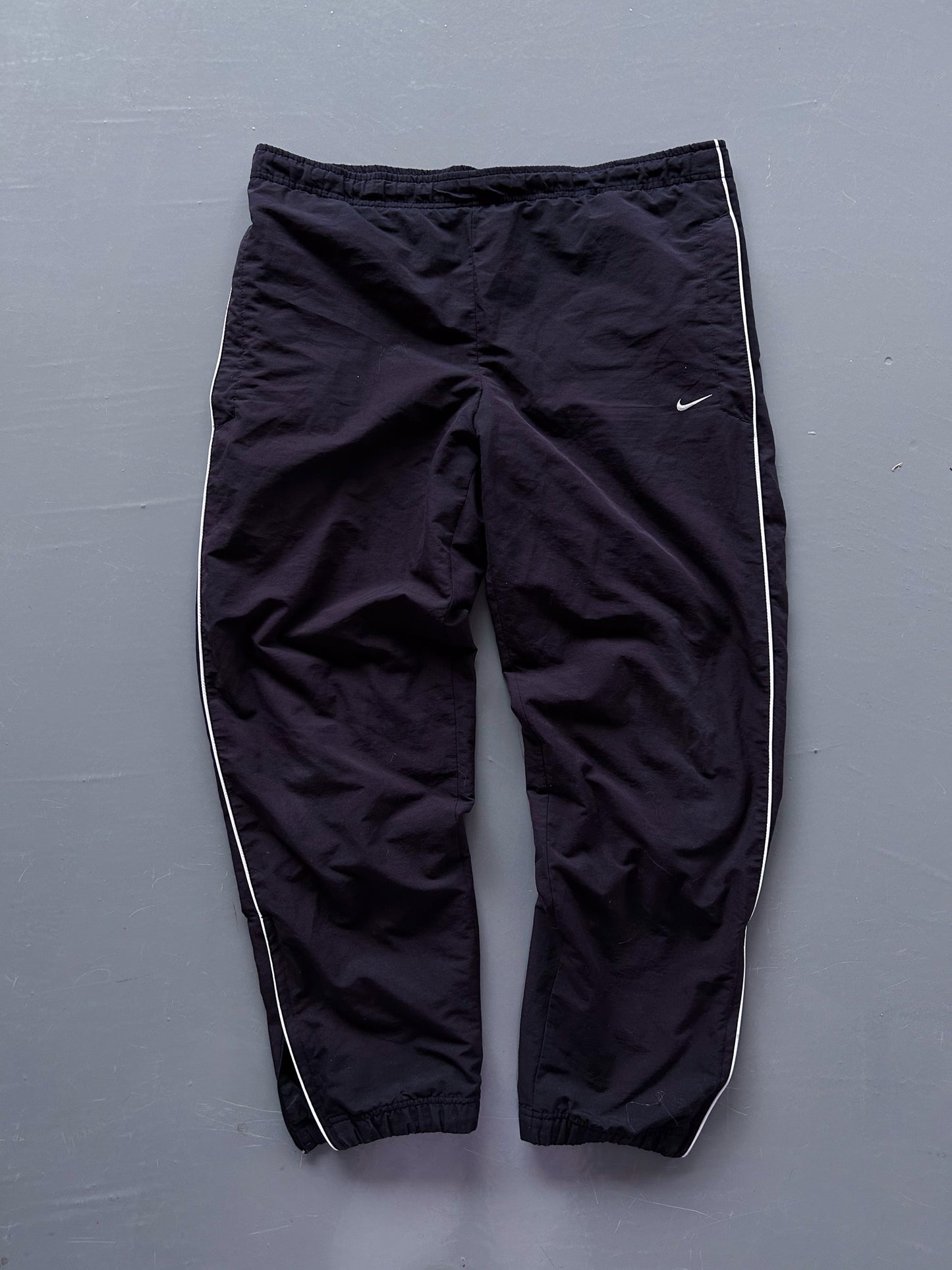 Nike Vintage Trackpants | L