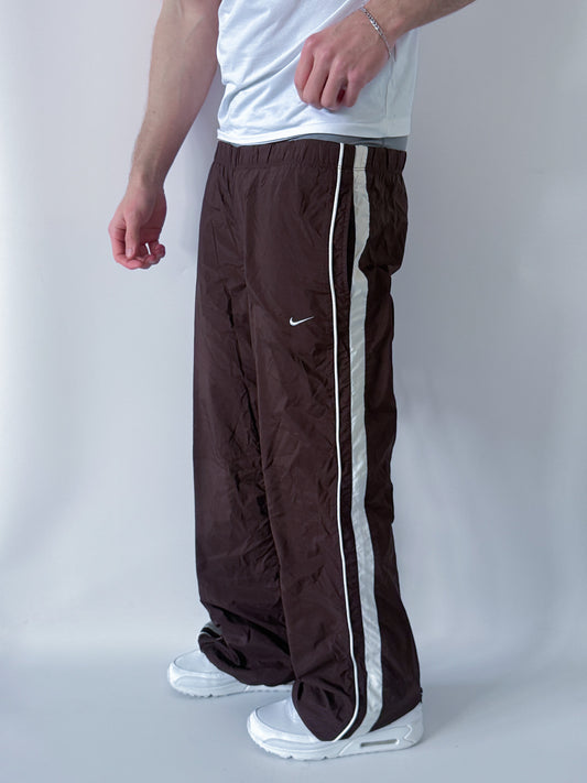 Nike Vintage *BROWN* Trackpants | M