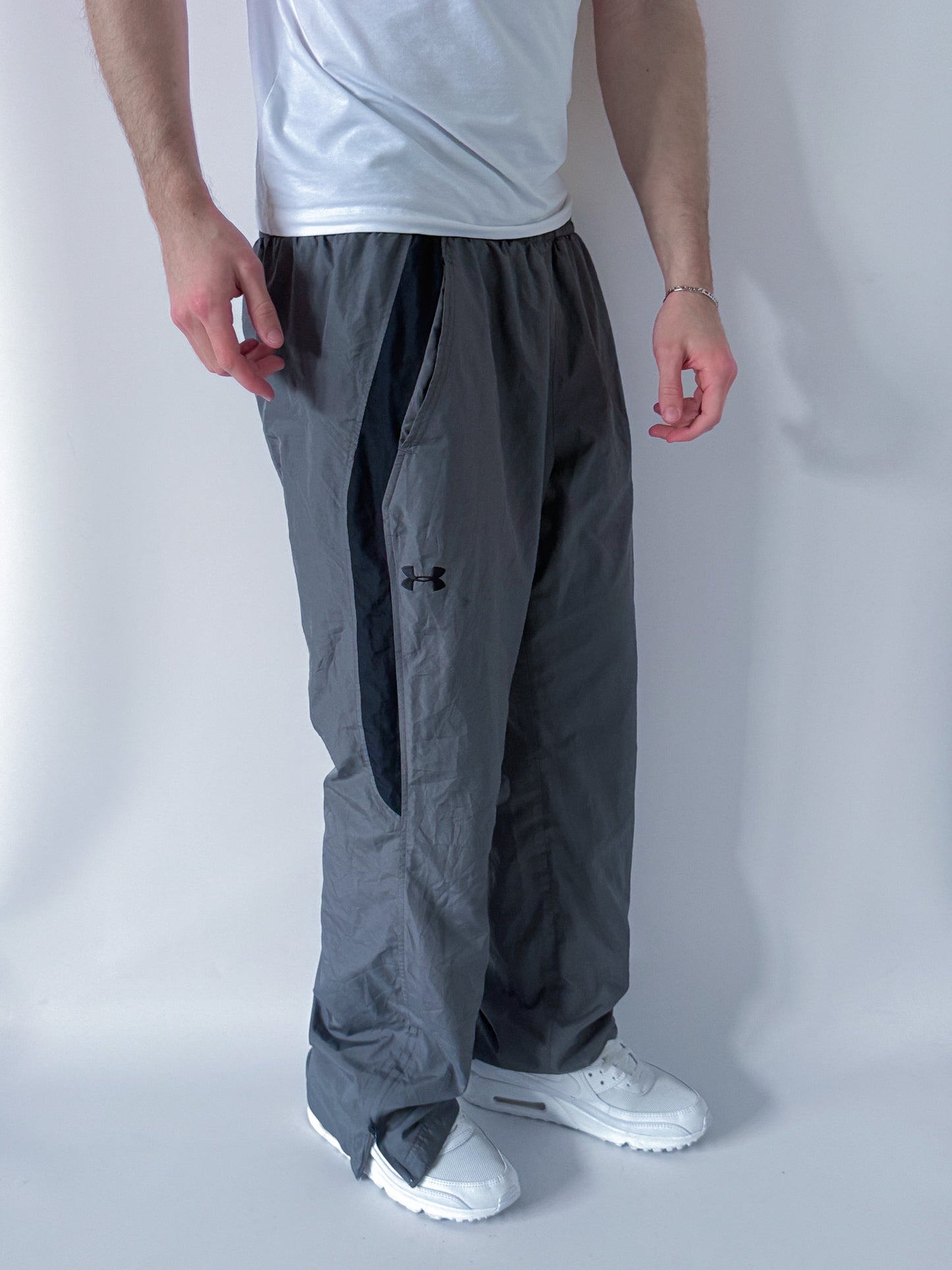 Under Armour Vintage Trackpants | L