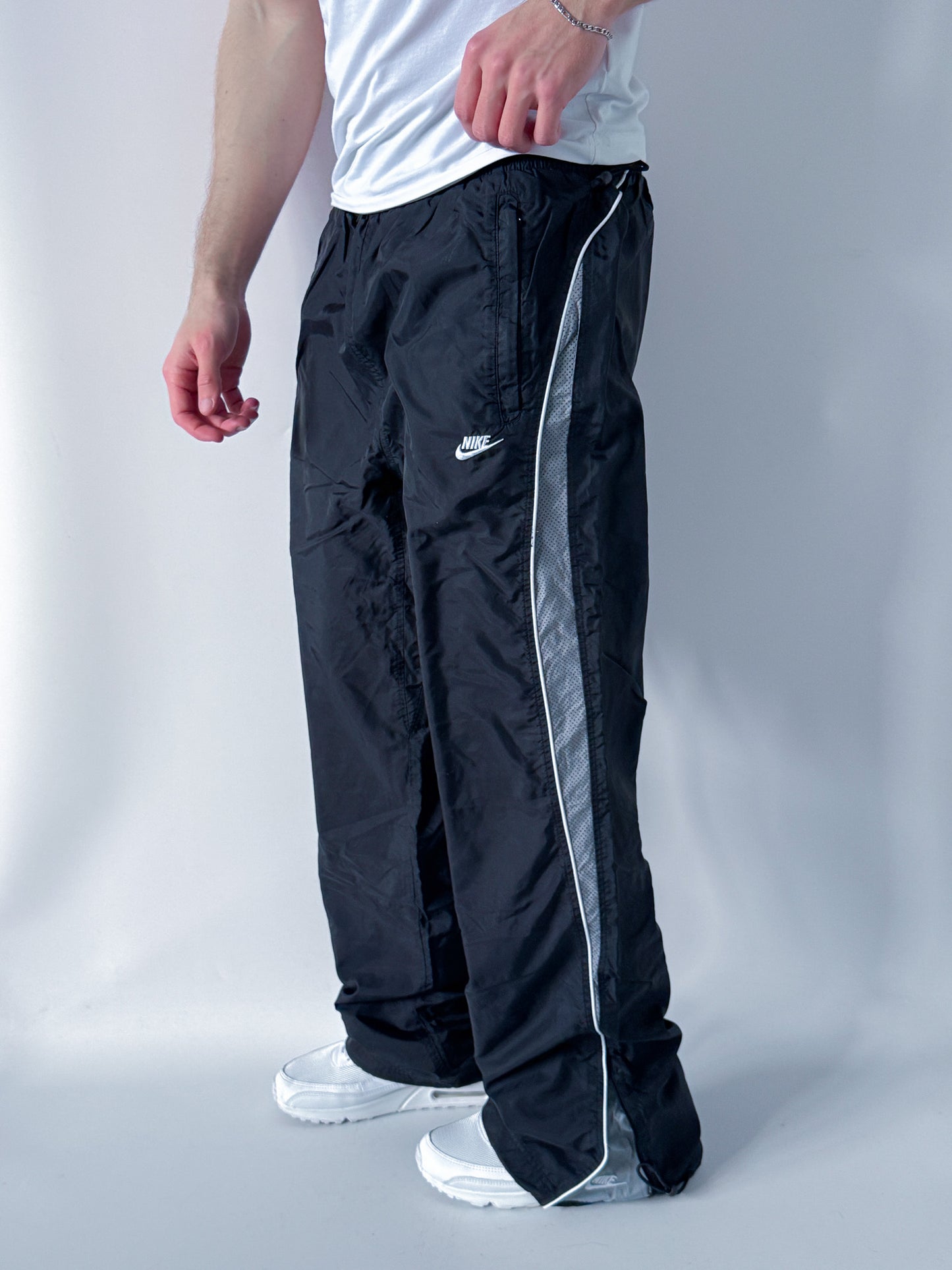 Nike Vintage *PREMIUM* Trackpants |  L