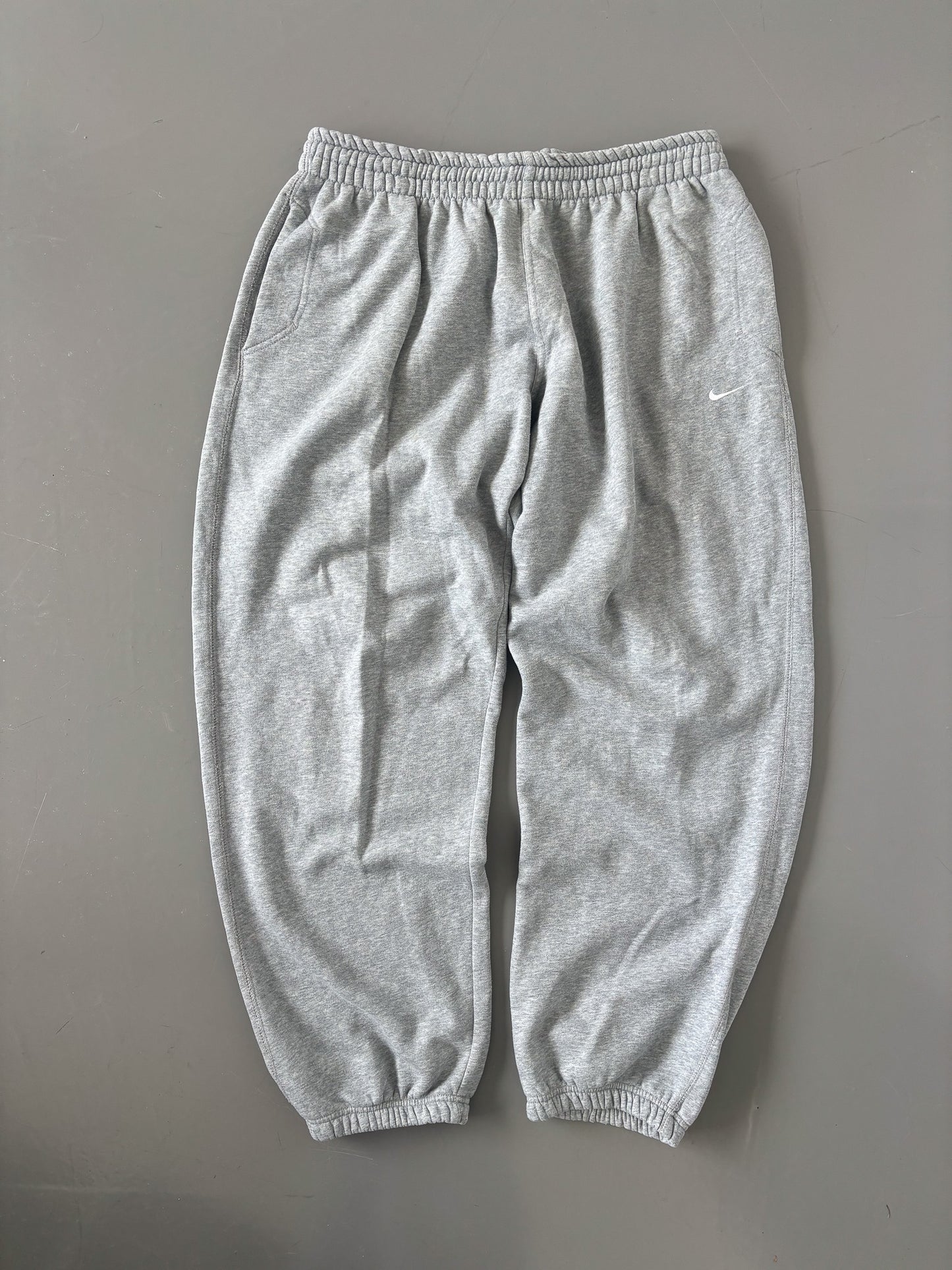 Nike Vintage Trackpants | XL