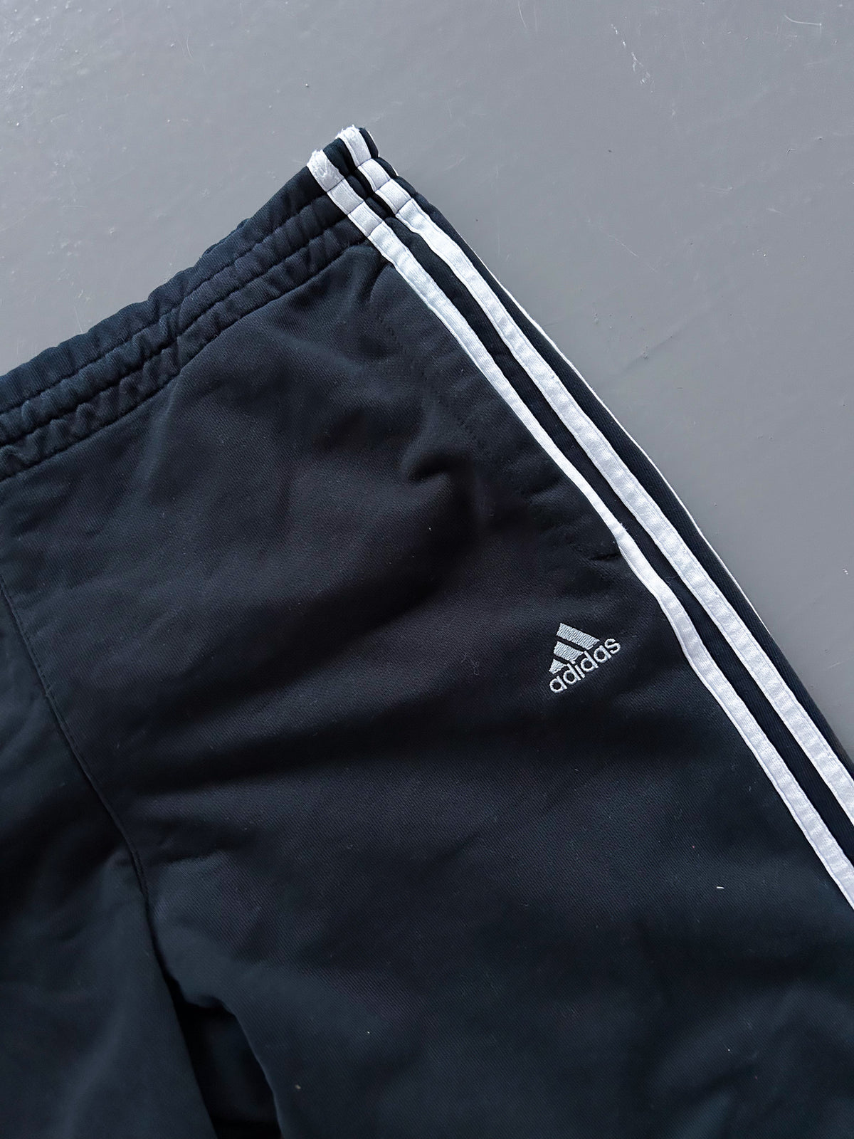 Adidas Vintage Open Leg Trackpants | M