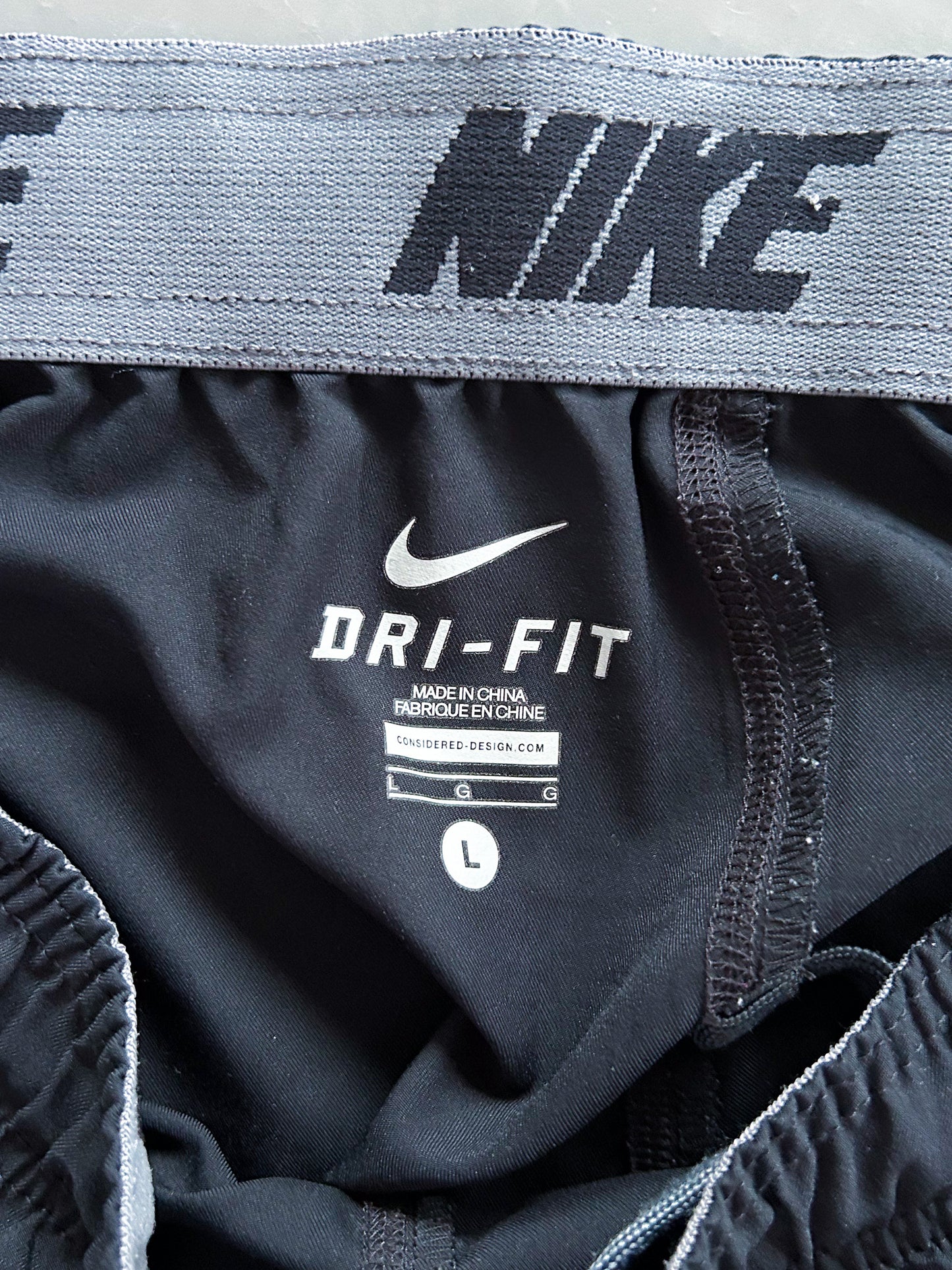 Nike Vintage *Classic* Trackpants | L