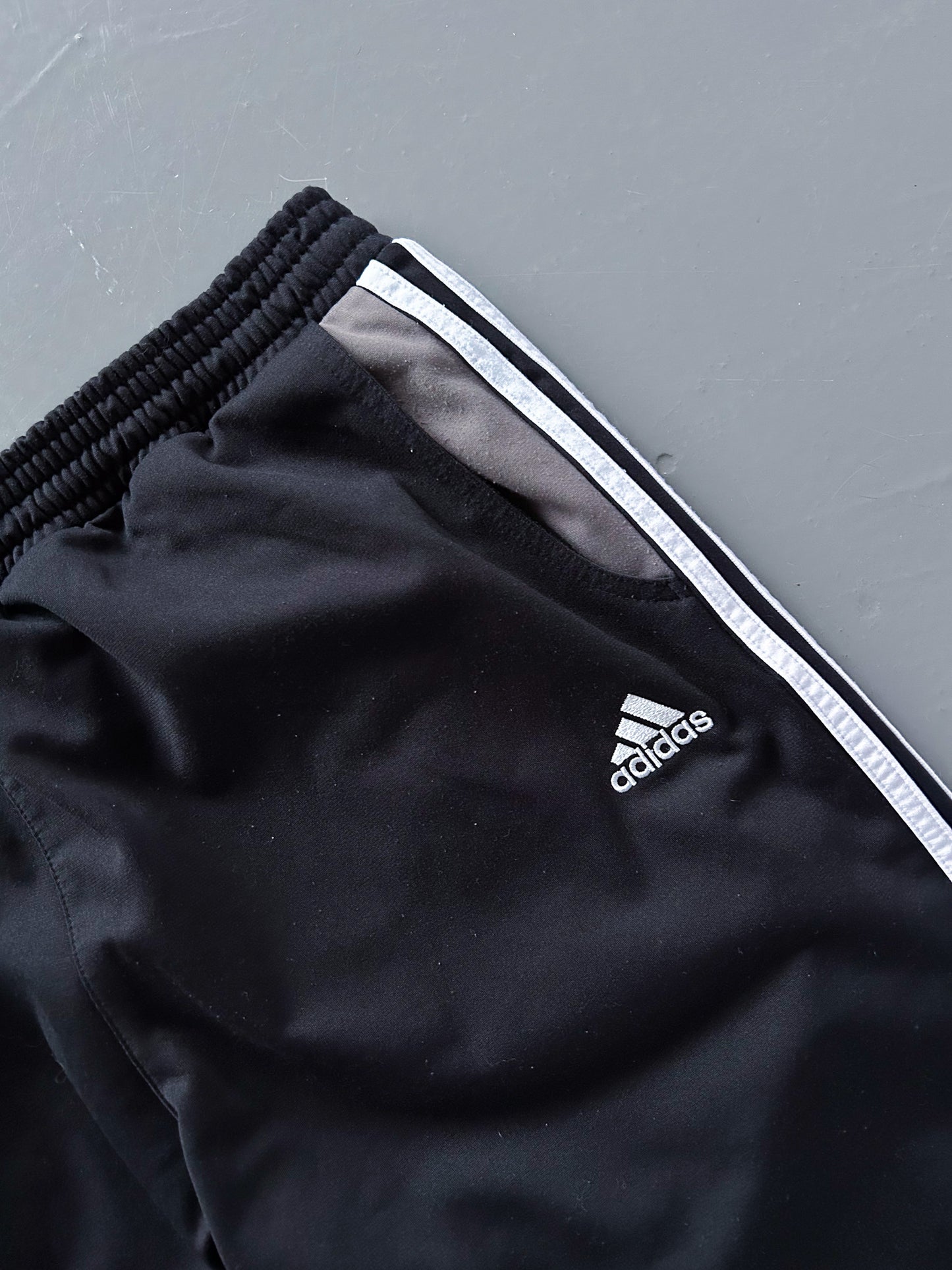 Adidas Vintage Trackpants | L