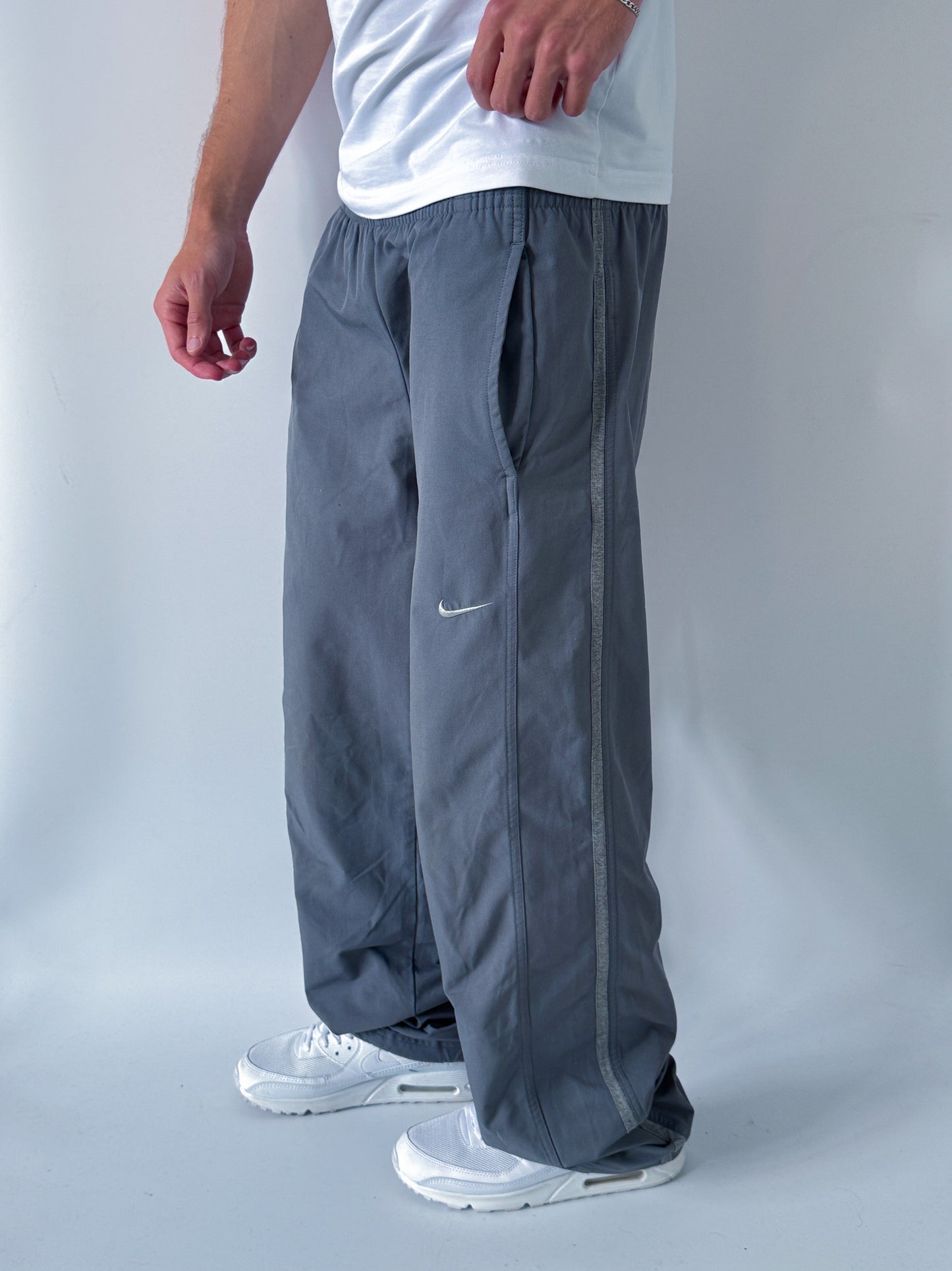 Nike Vintage Trackpants | L