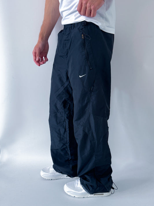 Nike Vintage Trackpants | M