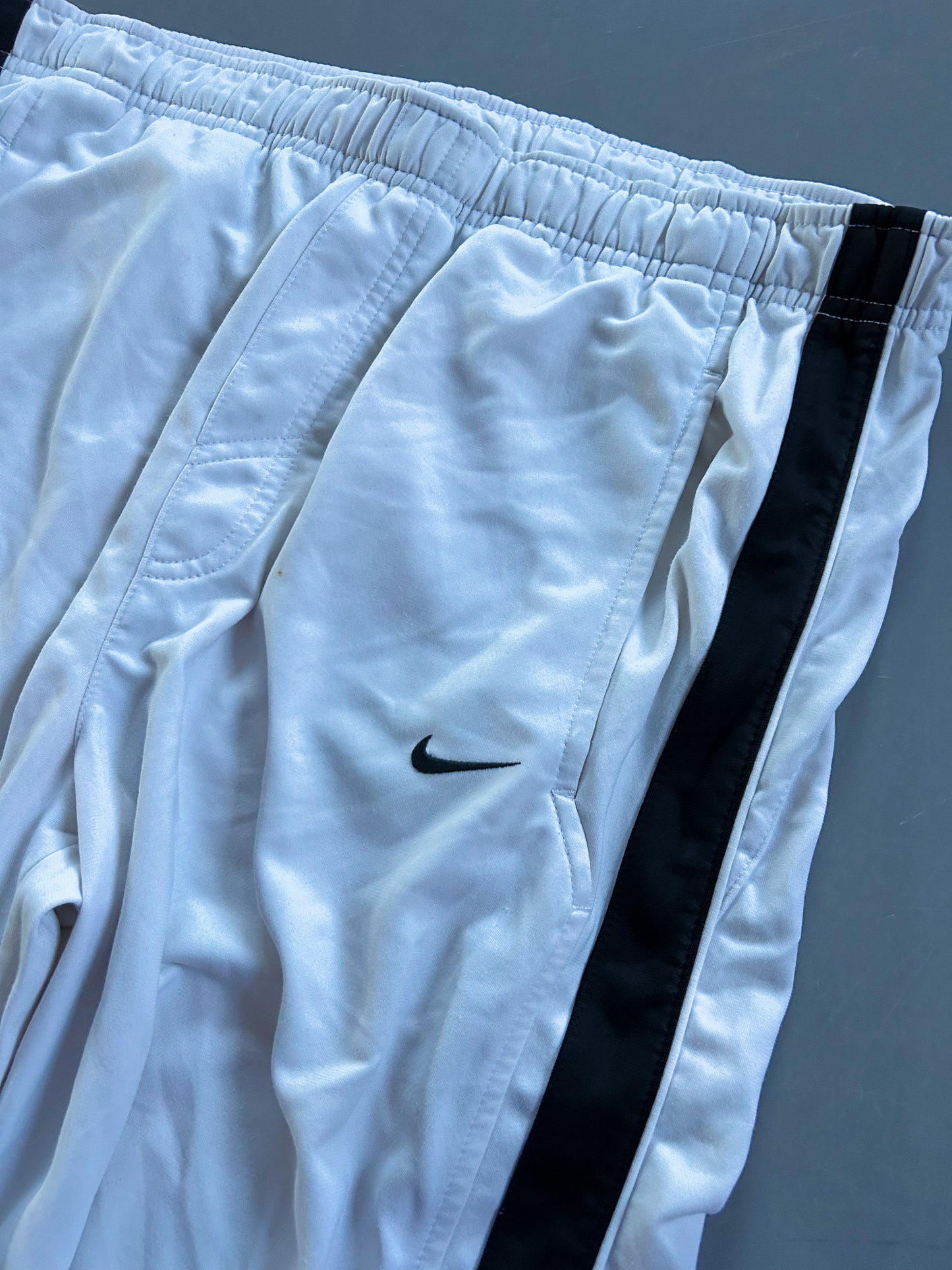 Nike Vintage Trackpants | L