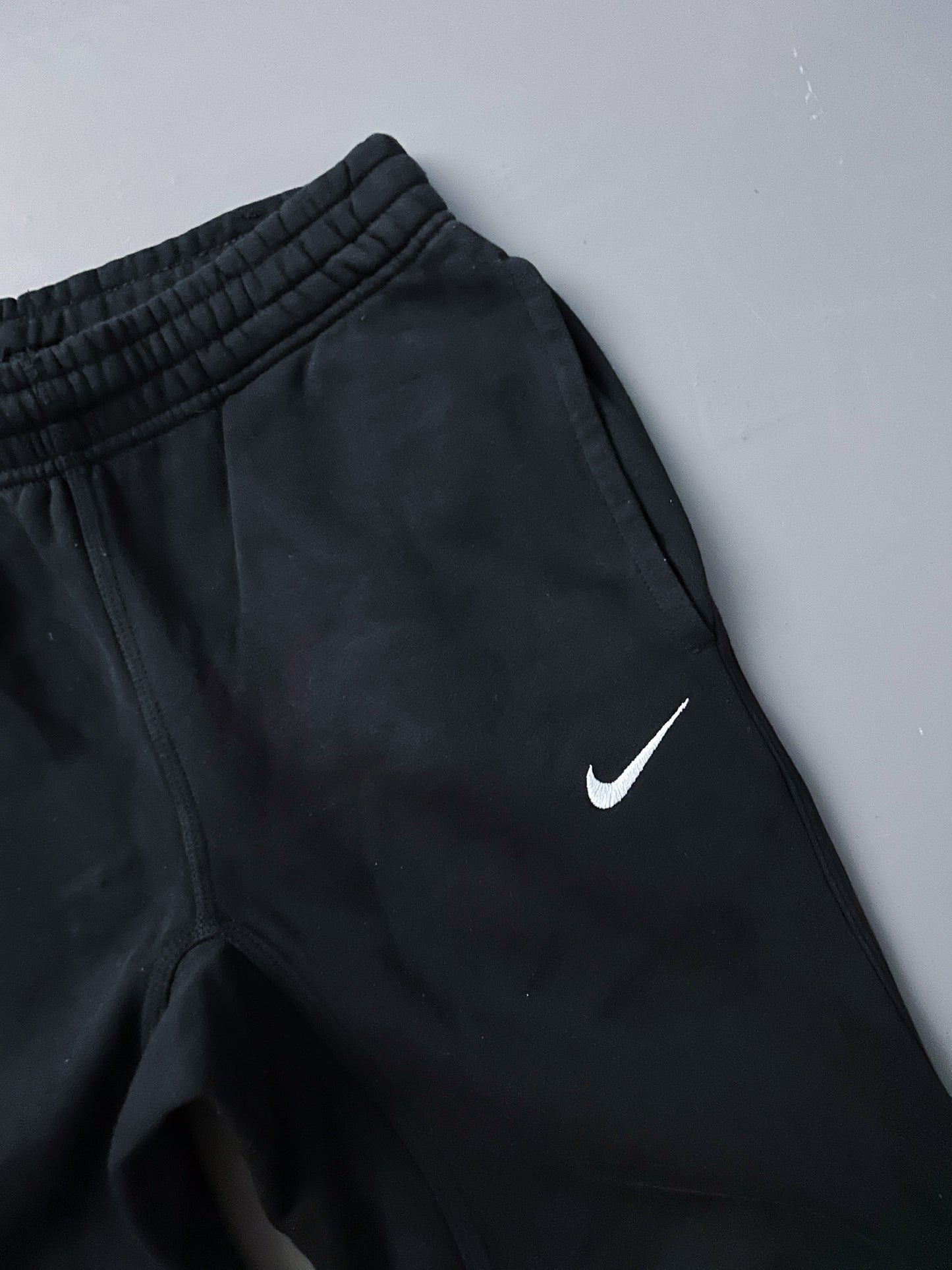 Nike Vintage Trackpants | XS