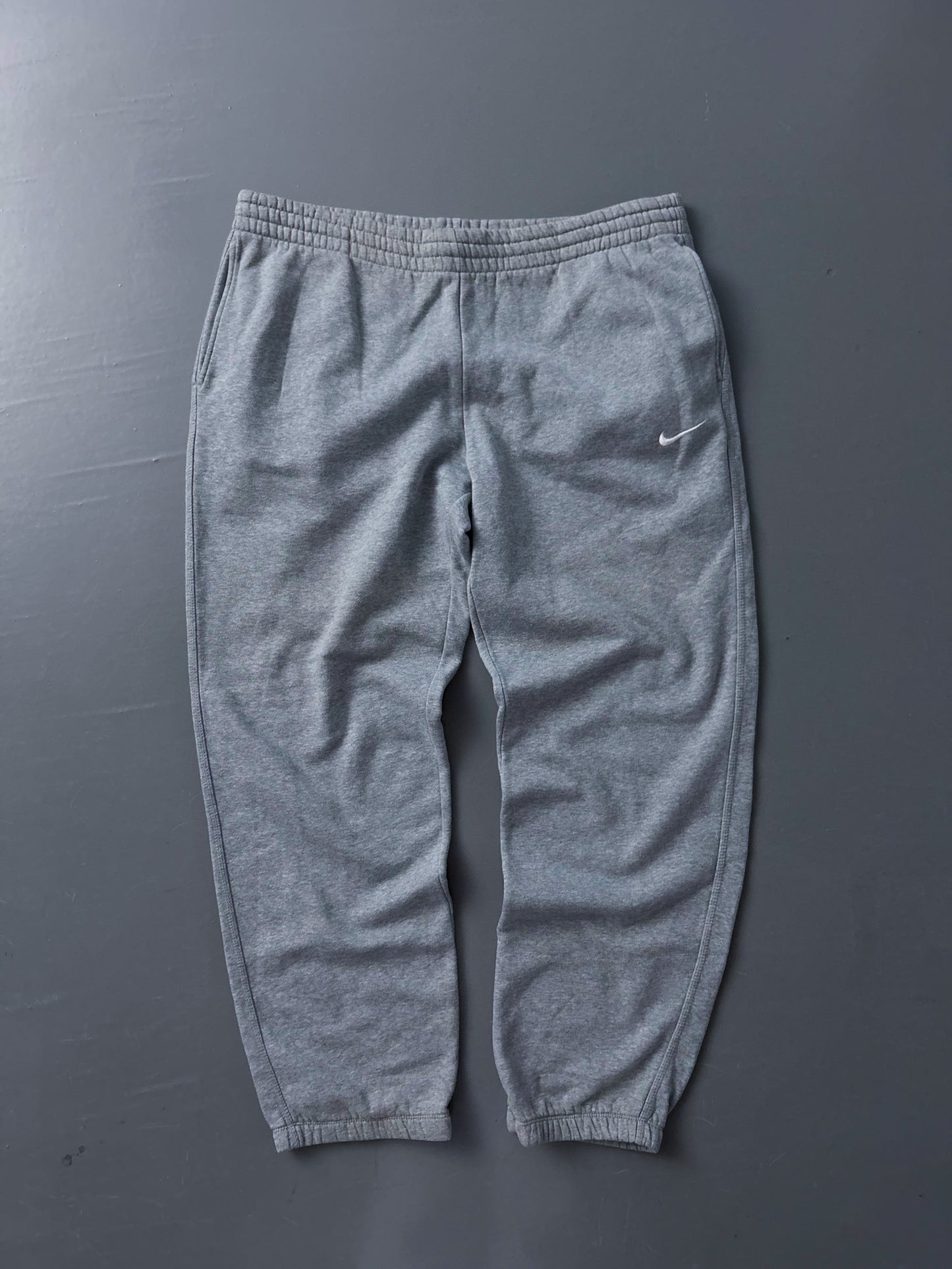 Nike Vintage Trackpants | XL