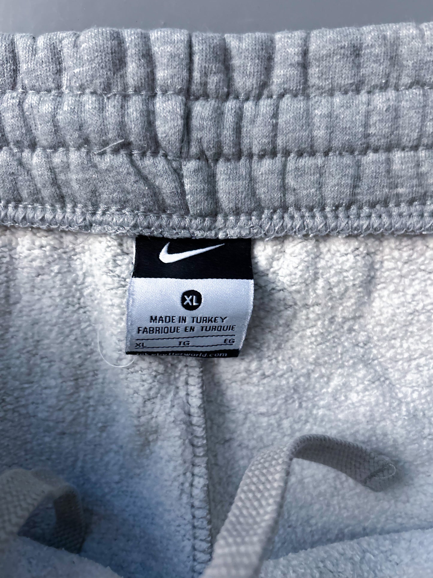 Nike Vintage Trackpants | XL
