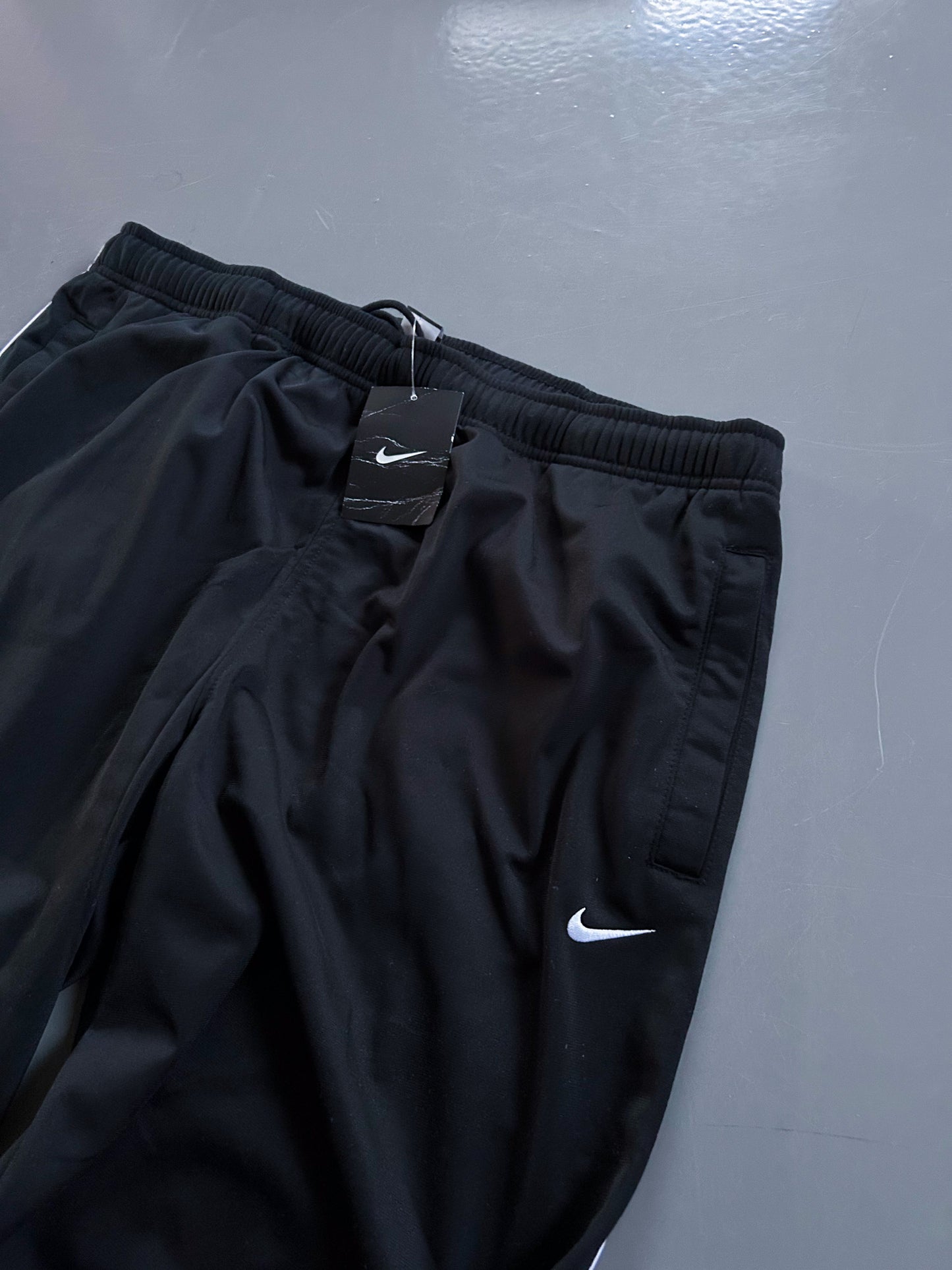 Nike Vintage *Deadstock* Trackpants | XL