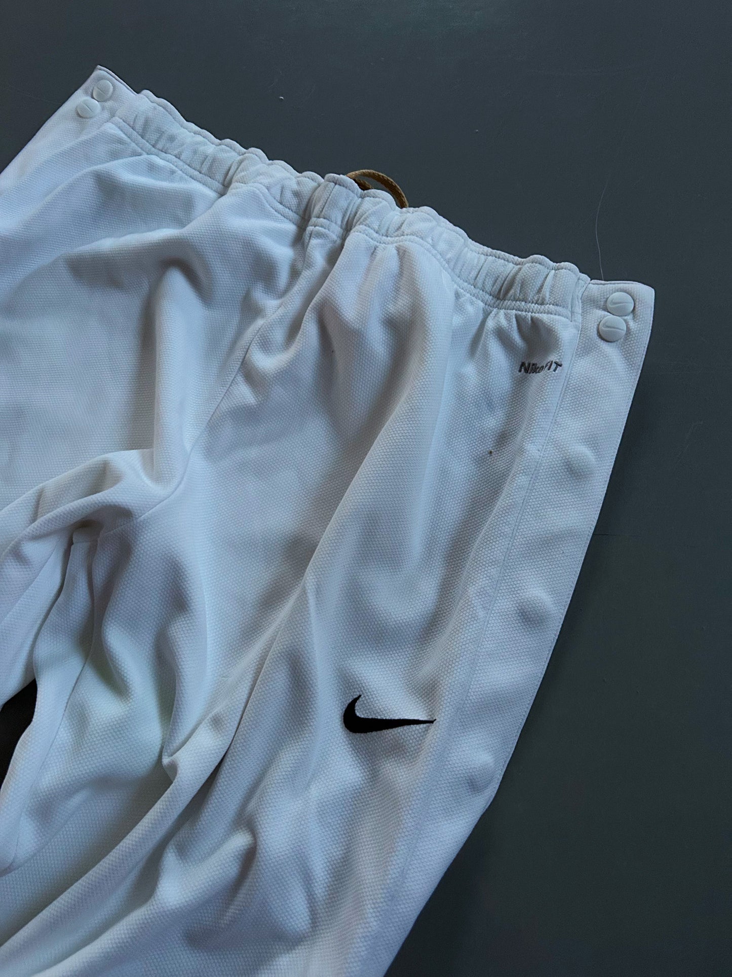 Nike Vintage Trackpants | L