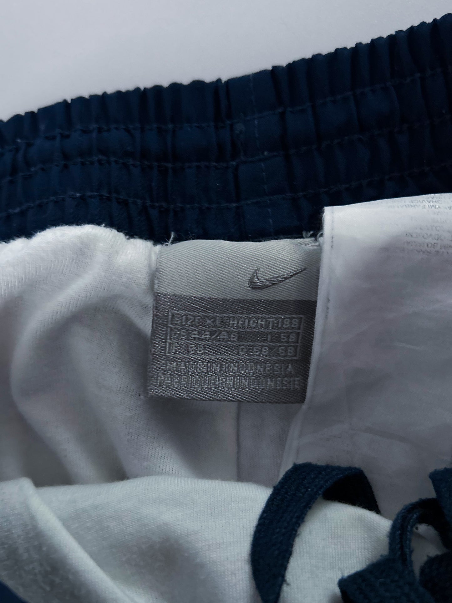 Nike Vintage Trackpants | XL