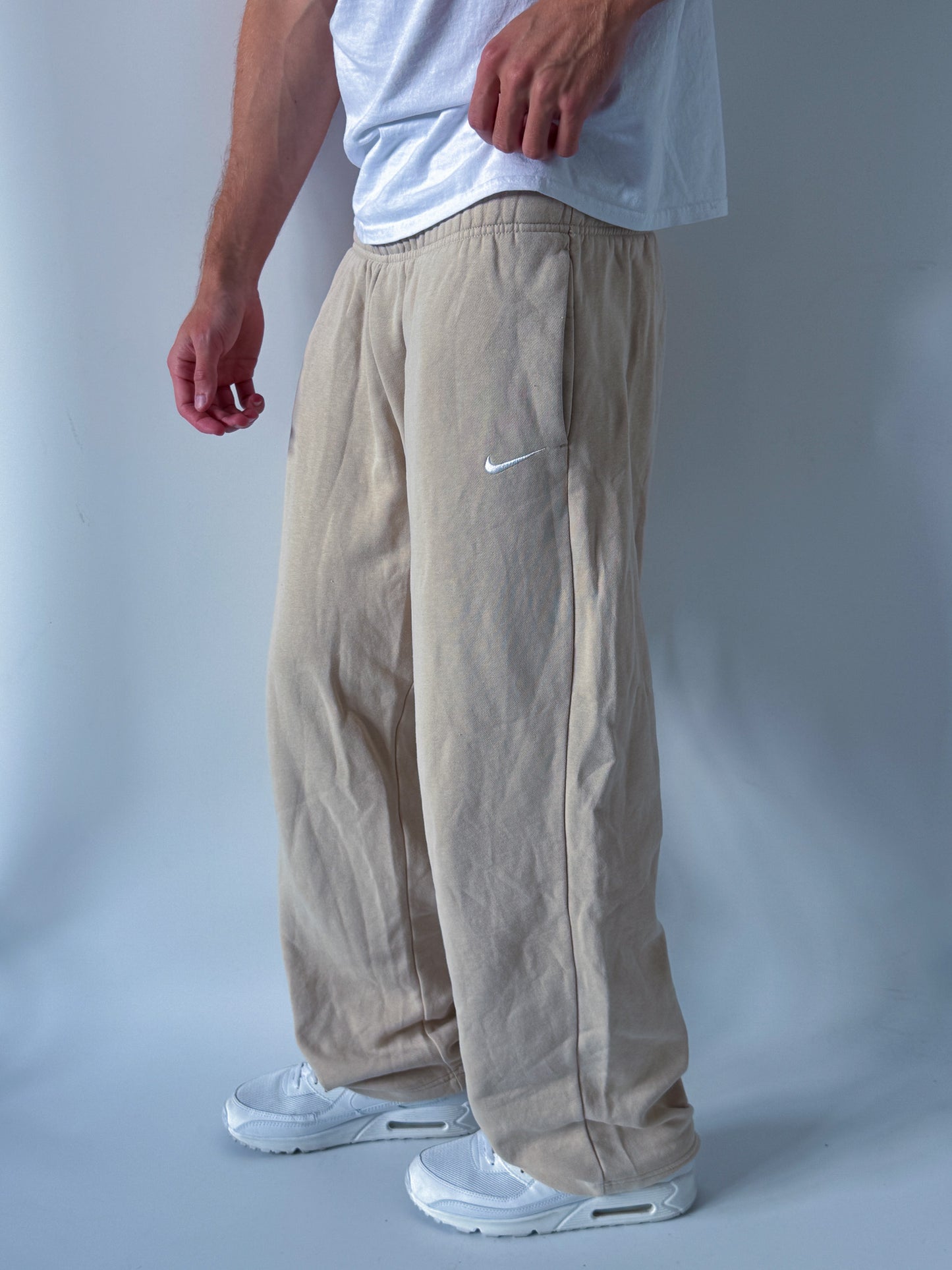 Nike Vintage *PREMIUM* Open Leg Sweatpants | S