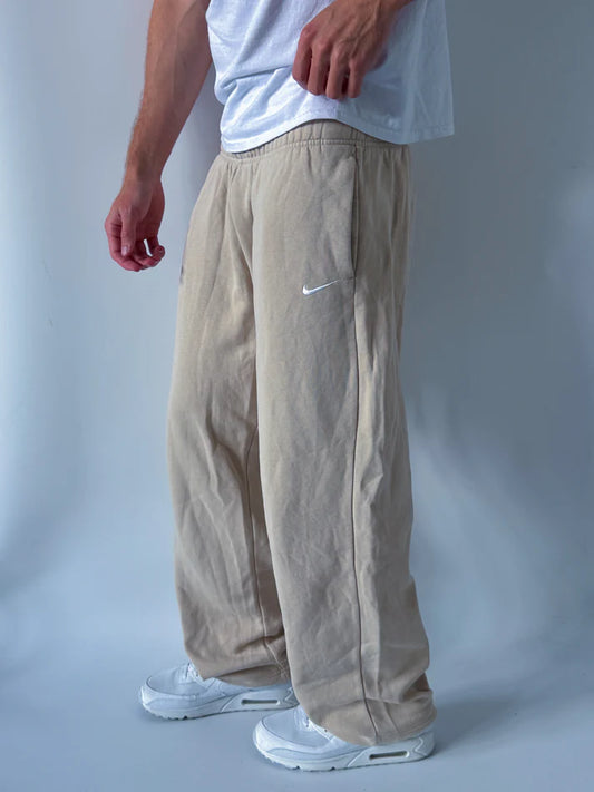 Nike Vintage Sweatpants | M
