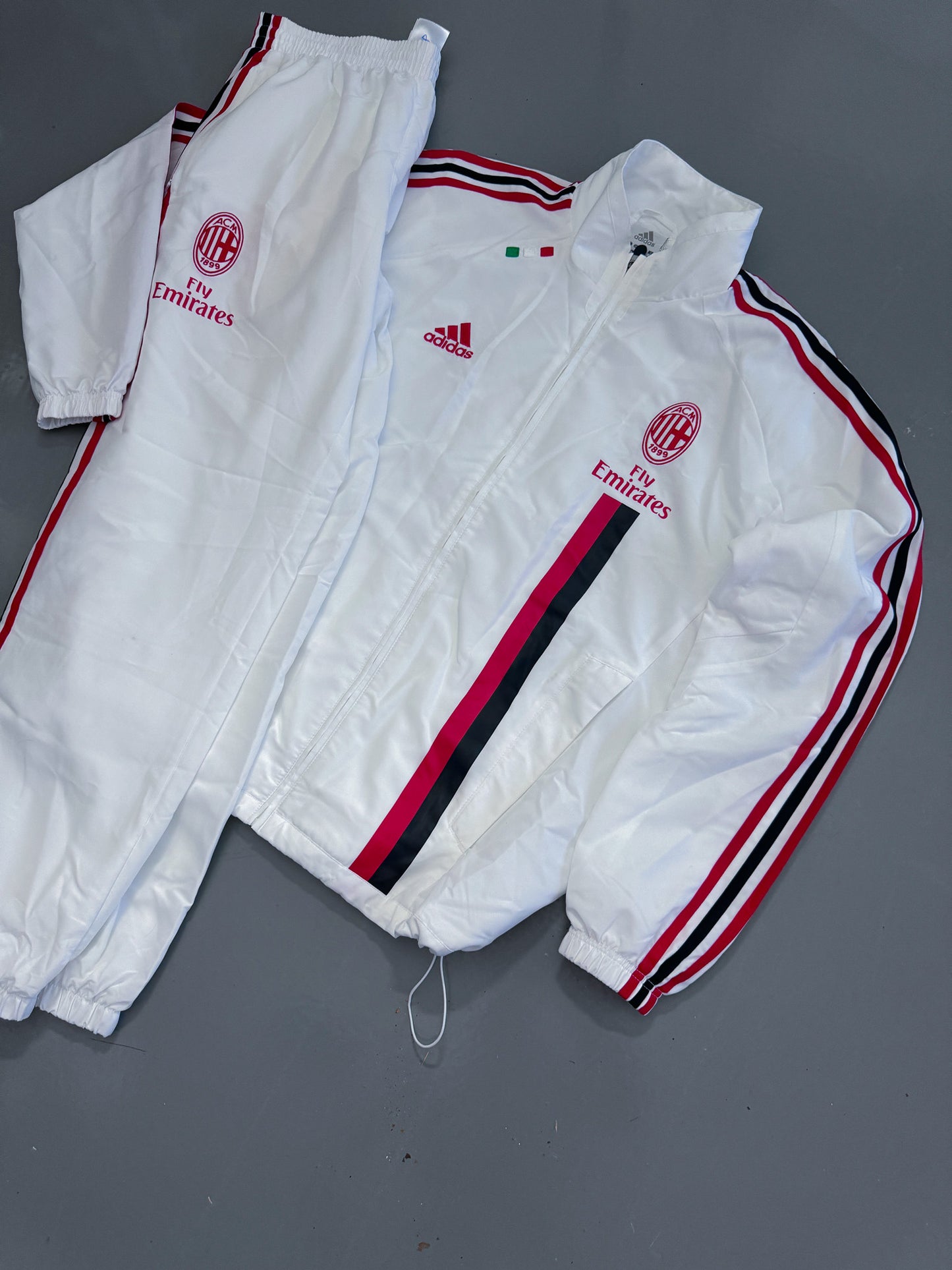 Adidas x AC Milan *PREMIUM* Vintage Tracksuit | L