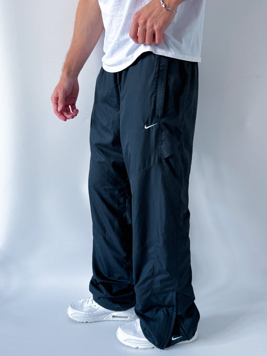 Nike Vintage Trackpants | M