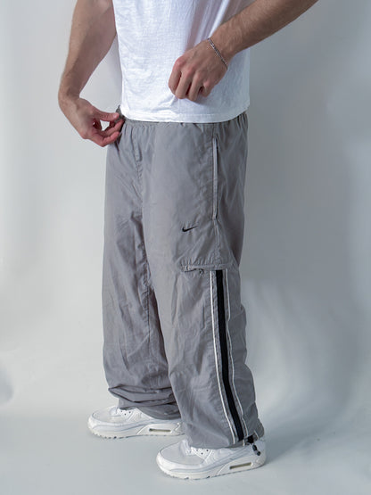 Nike Vintage Trackpants | L