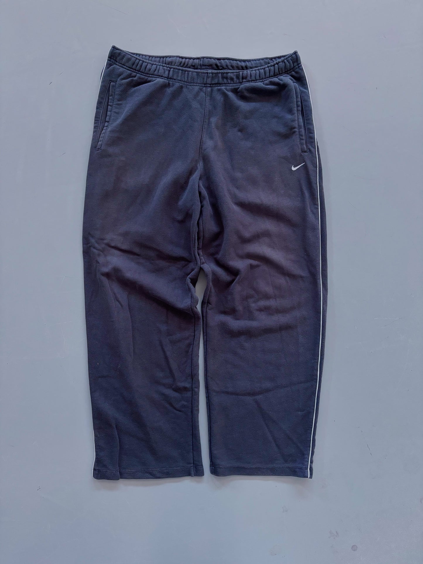 Nike Vintage *PREMIUM* Open Leg Sweatpants / Jogger | L