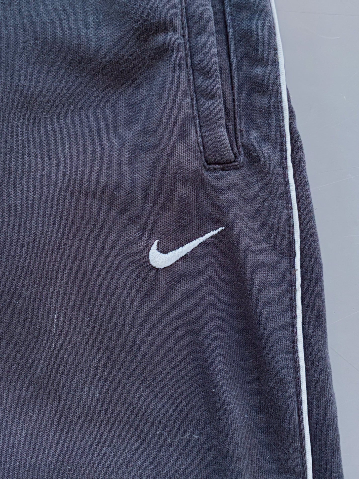 Nike Vintage *PREMIUM* Open Leg Sweatpants / Jogger | L