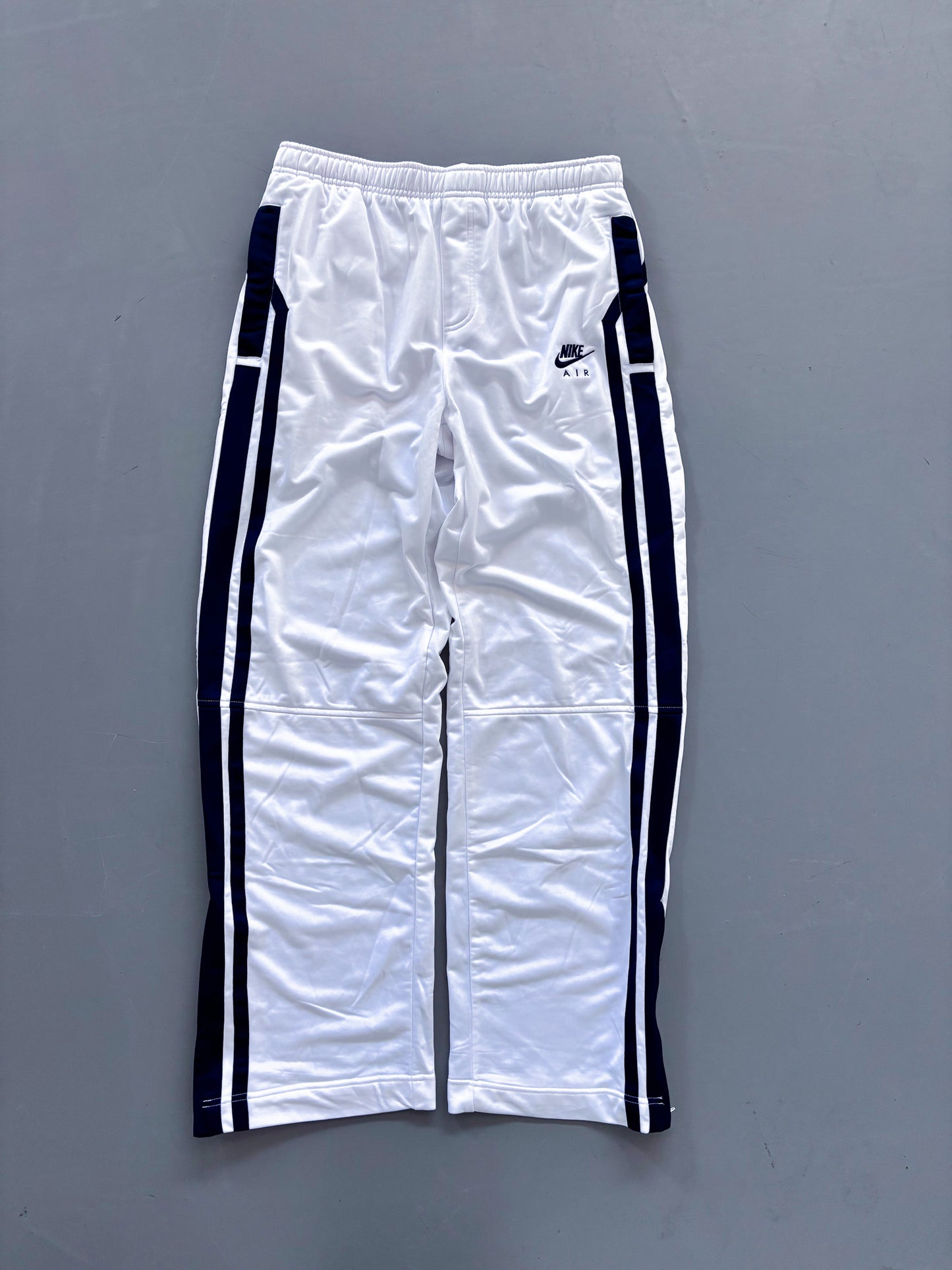 Nike Air Vintage Trackpants | M