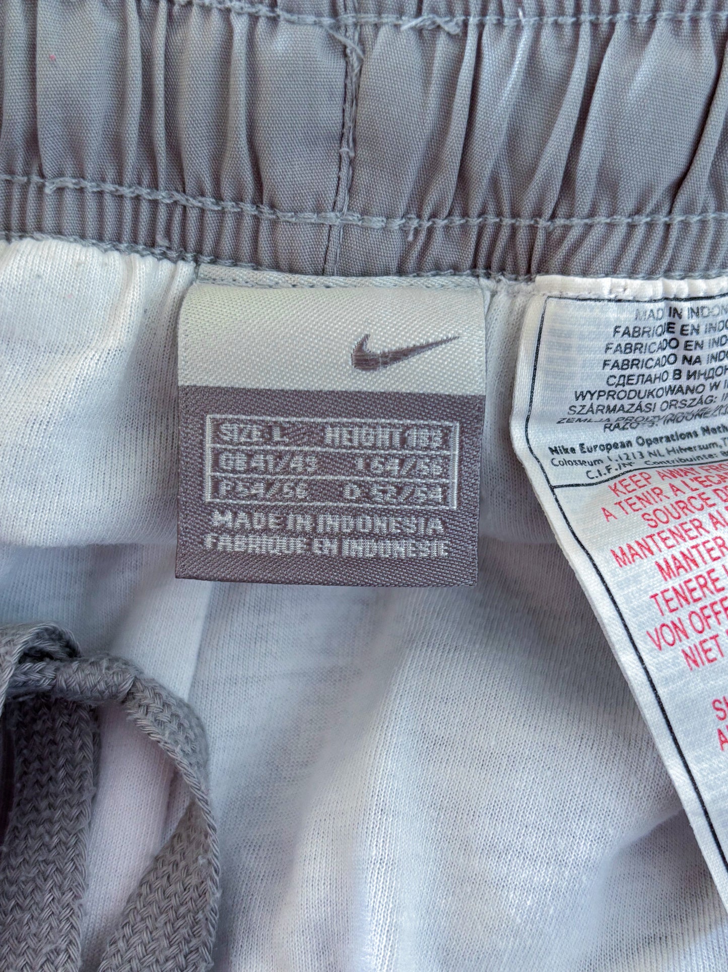 Nike Vintage Trackpants | L