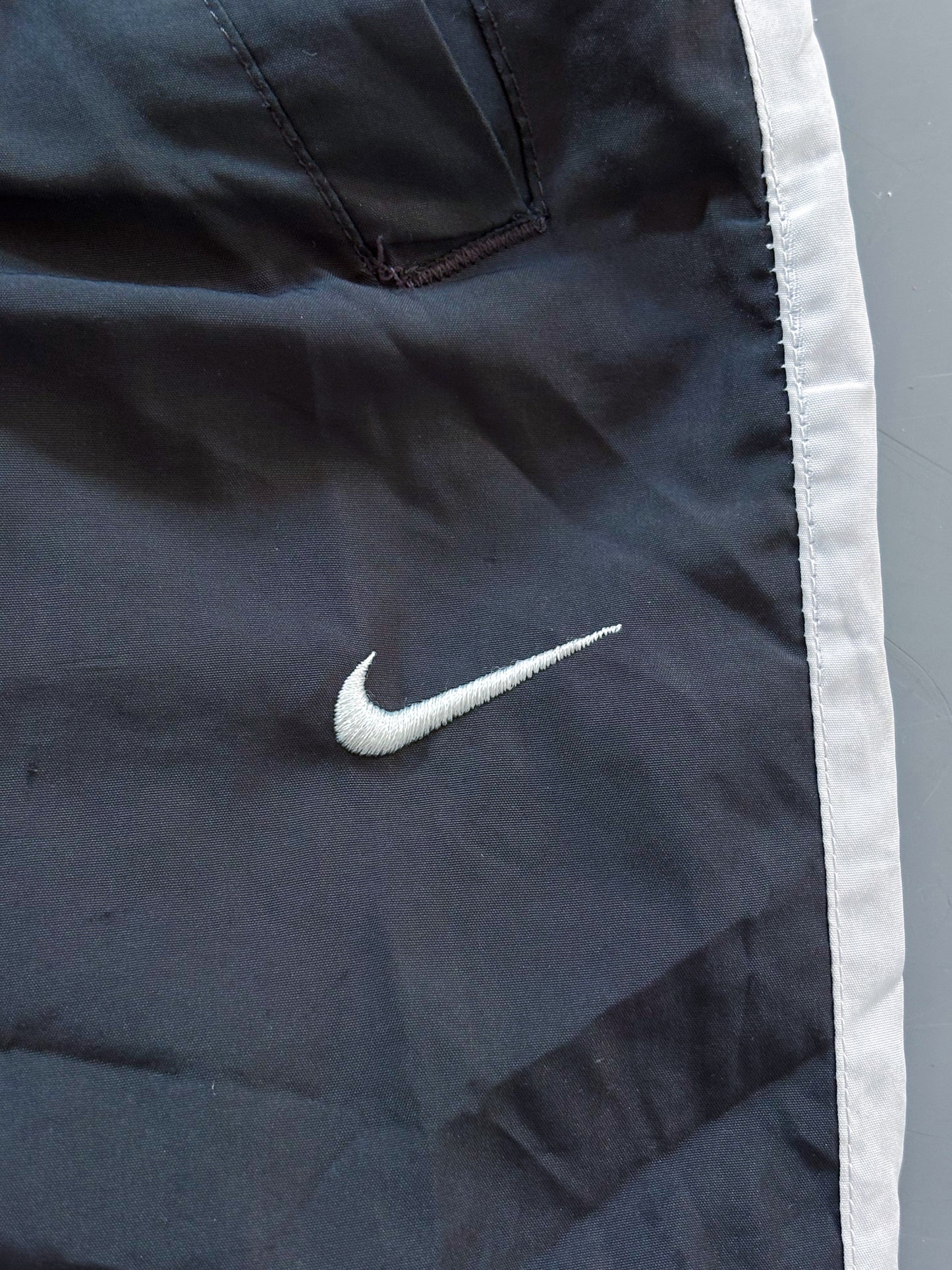 Nike Vintage Trackpants | M