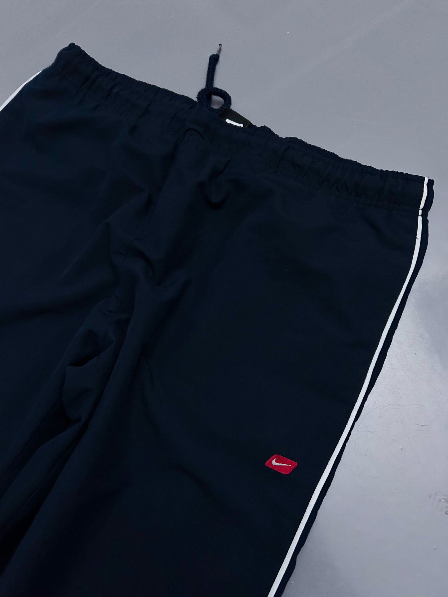Nike Vintage Trackpants |  L