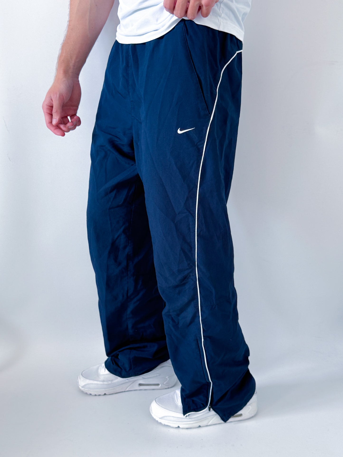 Nike Vintage Trackpants | L
