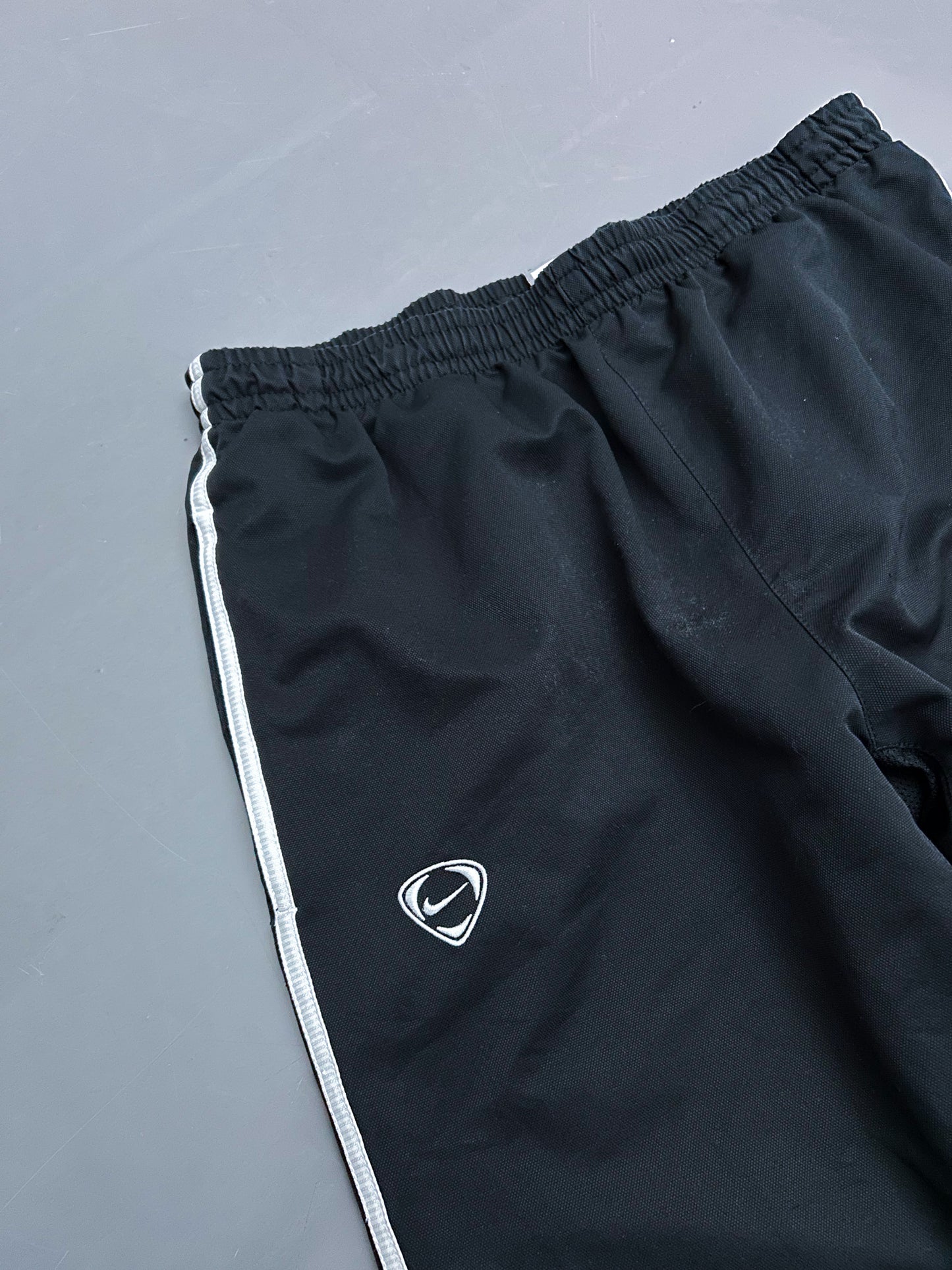 Nike Vintage Trackpants | M
